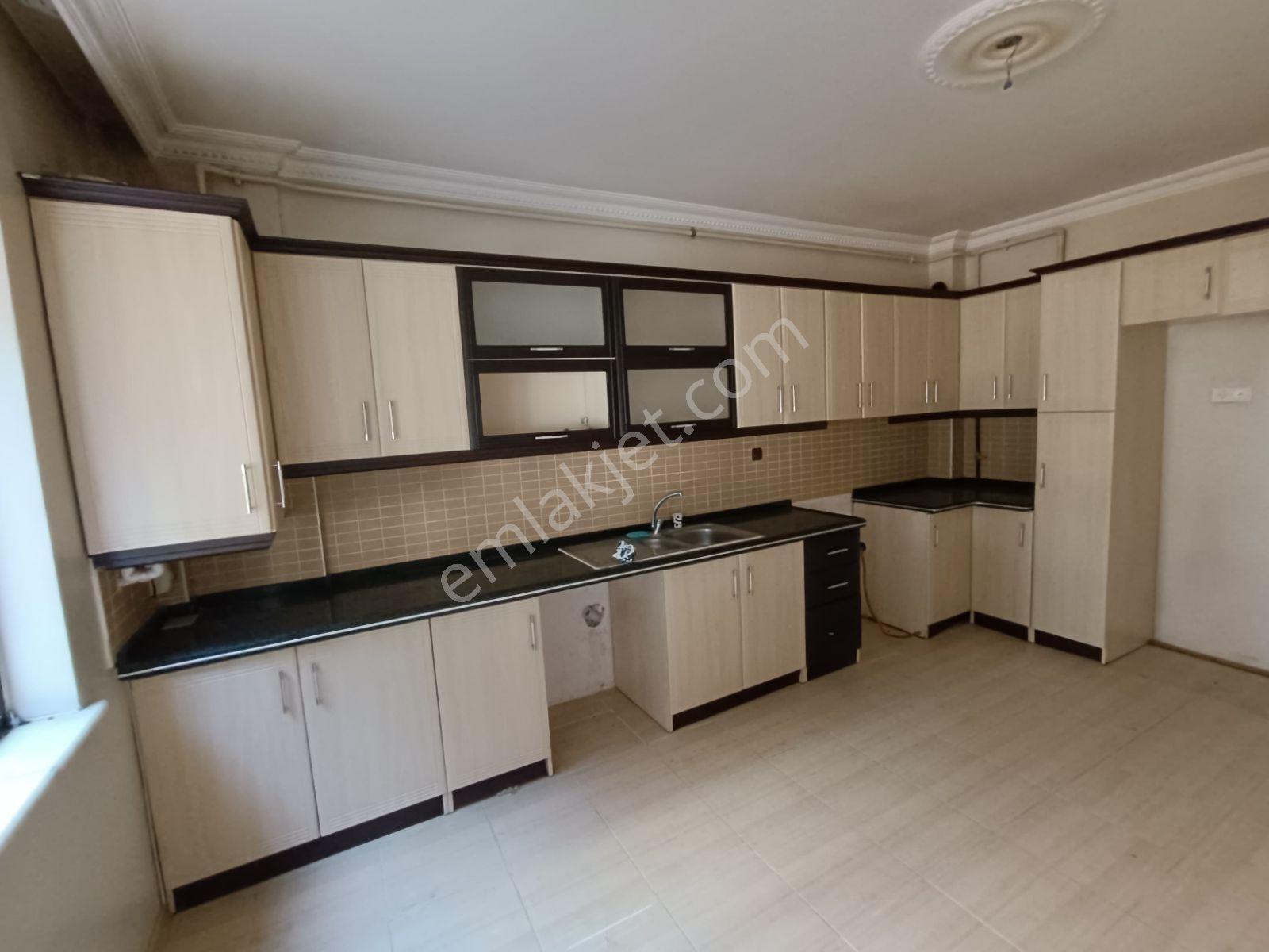 Otagar Yanında Kiralık Daire 4+1 Medaş Tramvay Durağı Yanında - Görsel 8