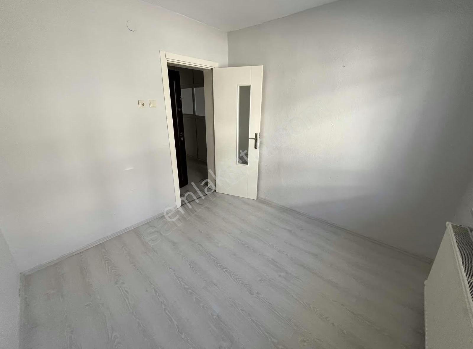 Karesi 1.sakarya Mahallesi'nde Kiralık 2+1 Daire - Görsel 13