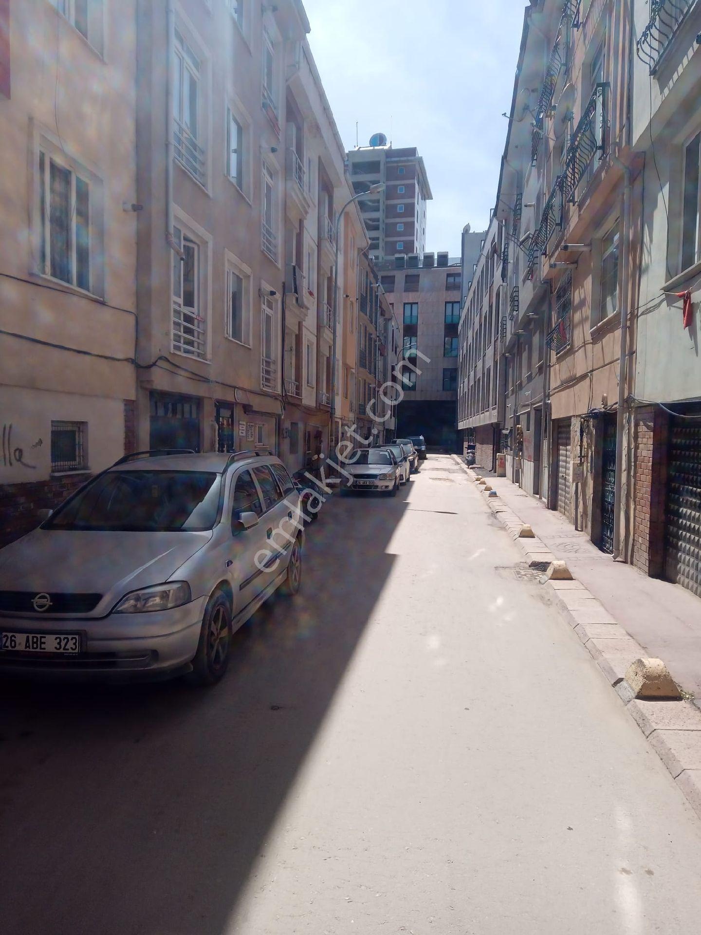 Bağlarda Kiralık Apart Daire - Görsel 2