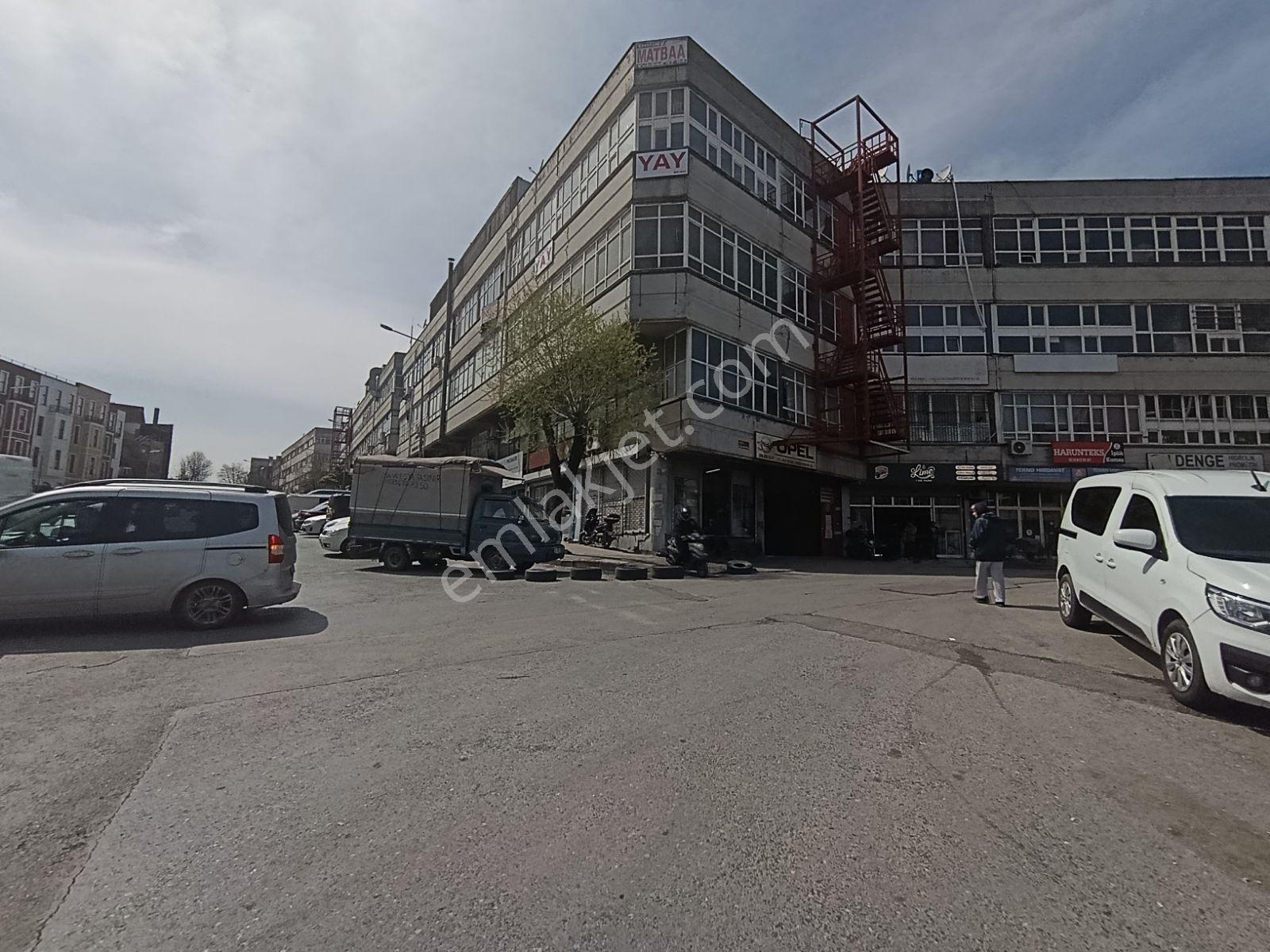 Bayrampaşa Emin Taş Ulubatlı Sanayide Zemin Kiralık İmalathane - Görsel 6