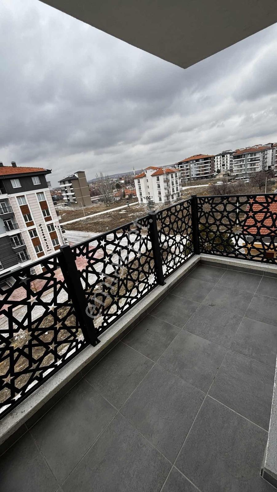 Mert Emlak'tan Hastane Civarı Hazır Kiracılı Lüks - Görsel 12