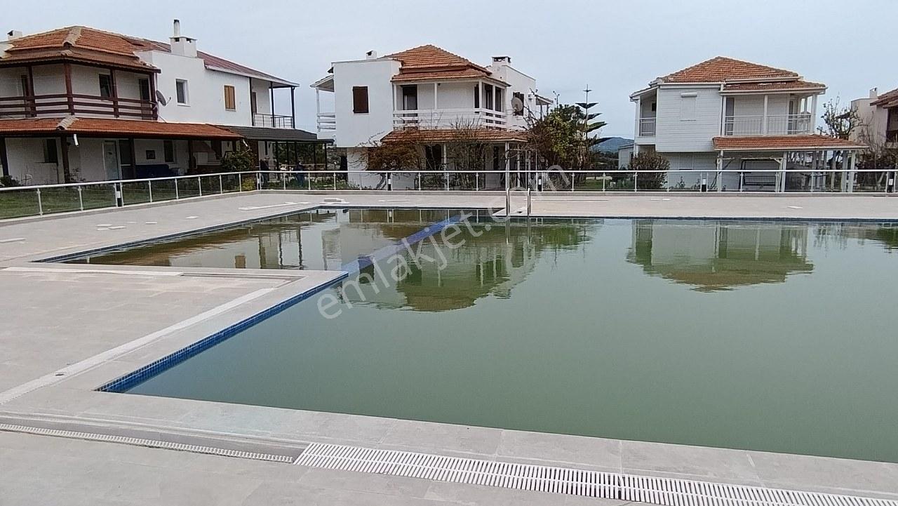 İzmir Çeşme Çiftlik Deniz Manzaralı Ortak Havuzlu Sitede Dubleks - Görsel 10