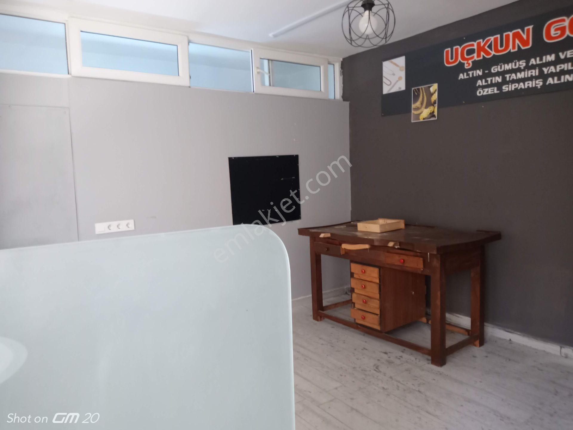 Merkezde Pasaj İçinde Kiralık Dükkan - Görsel 12