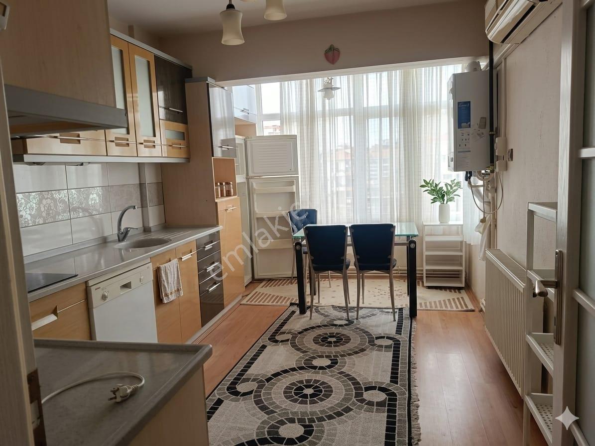 Acarlar Emlaktan Yıldıztepe Mah. Site İçinde 3+1- 130 M2 Satılık Doğalgazlı Daire - Görsel 3