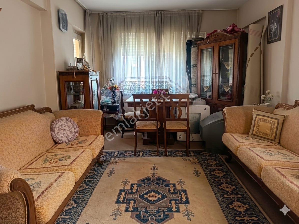 Acarlar Emlaktan Yıldıztepe Mah. Site İçinde 3+1- 130 M2 Satılık Doğalgazlı Daire - Görsel 2