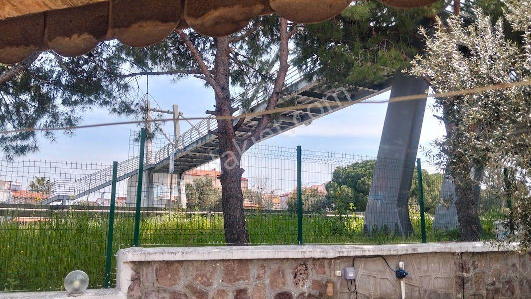 Ayvalık Sarımsaklı Bilentur Mevkiinde Kiralık 3+1 Tripleks Villa - Görsel 32