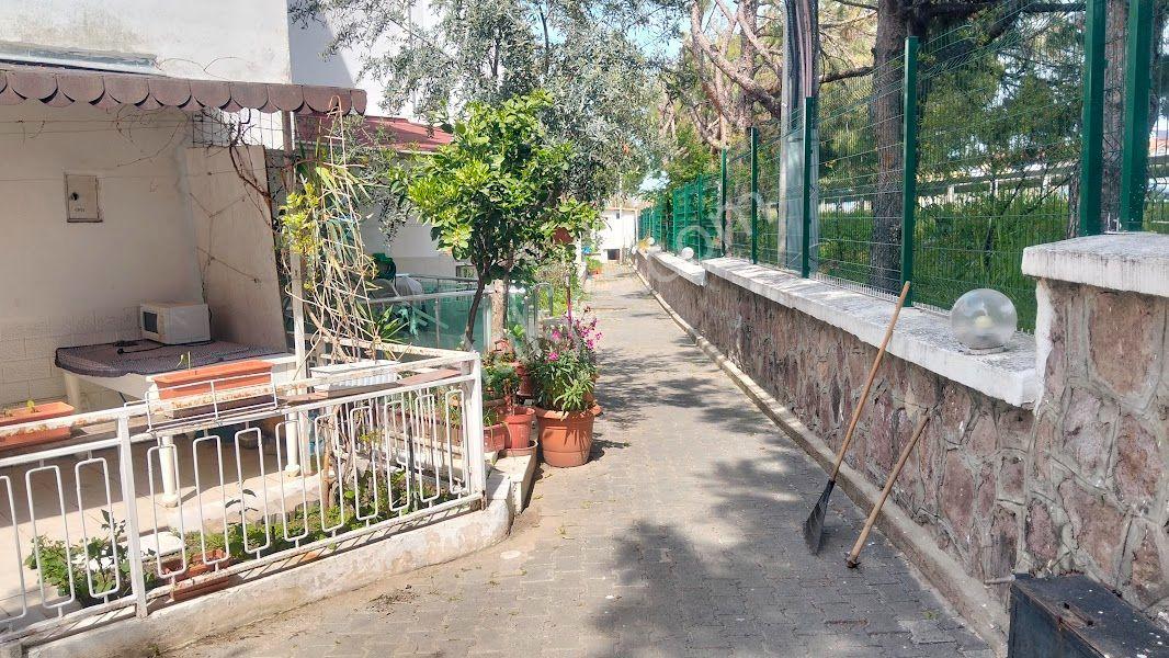 Ayvalık Sarımsaklı Bilentur Mevkiinde Kiralık 3+1 Tripleks Villa - Görsel 29