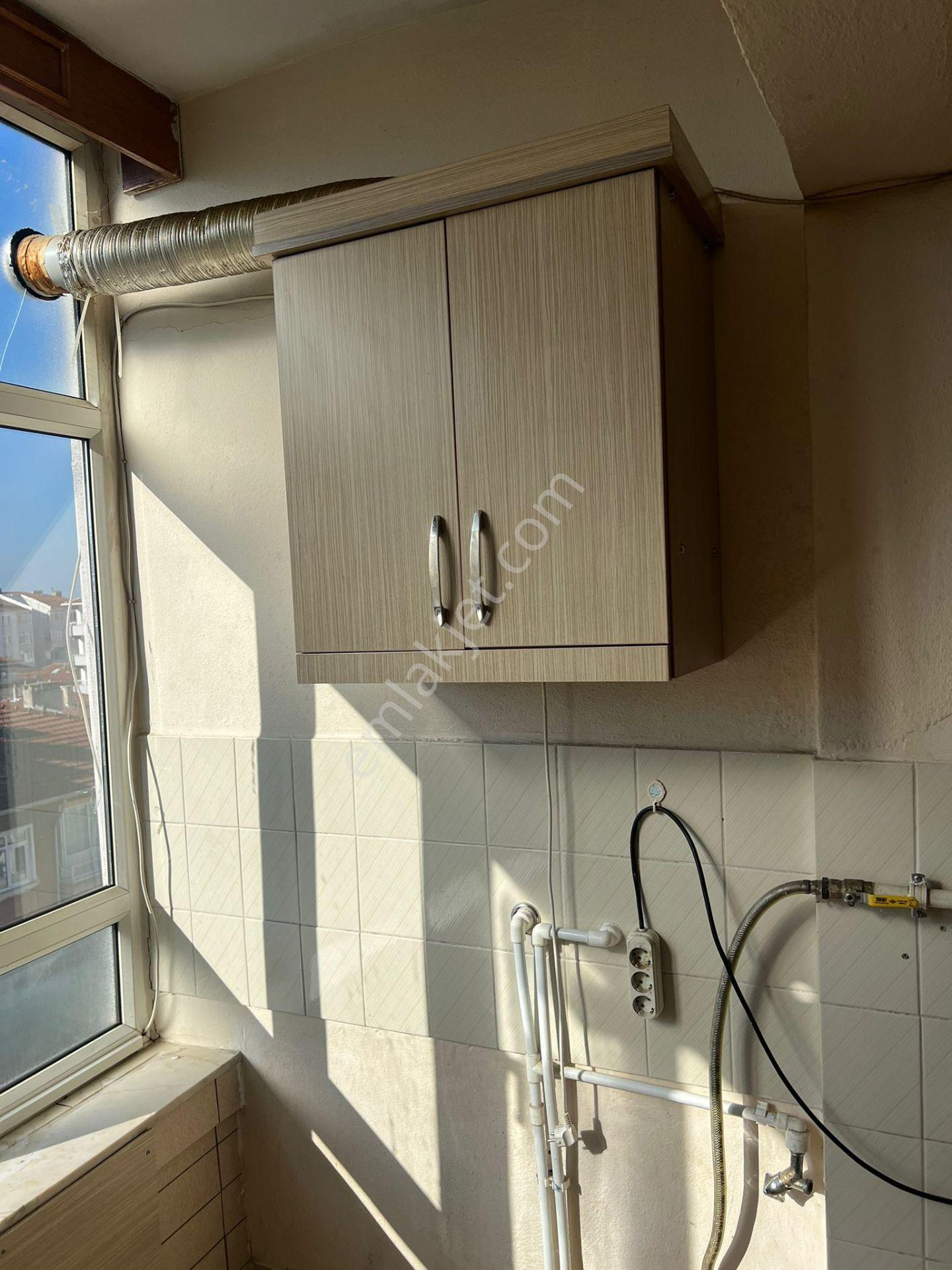 Hürriyet Mahallesi Kalmaz Sokakta Kiralık 3+1 Daire - Görsel 21