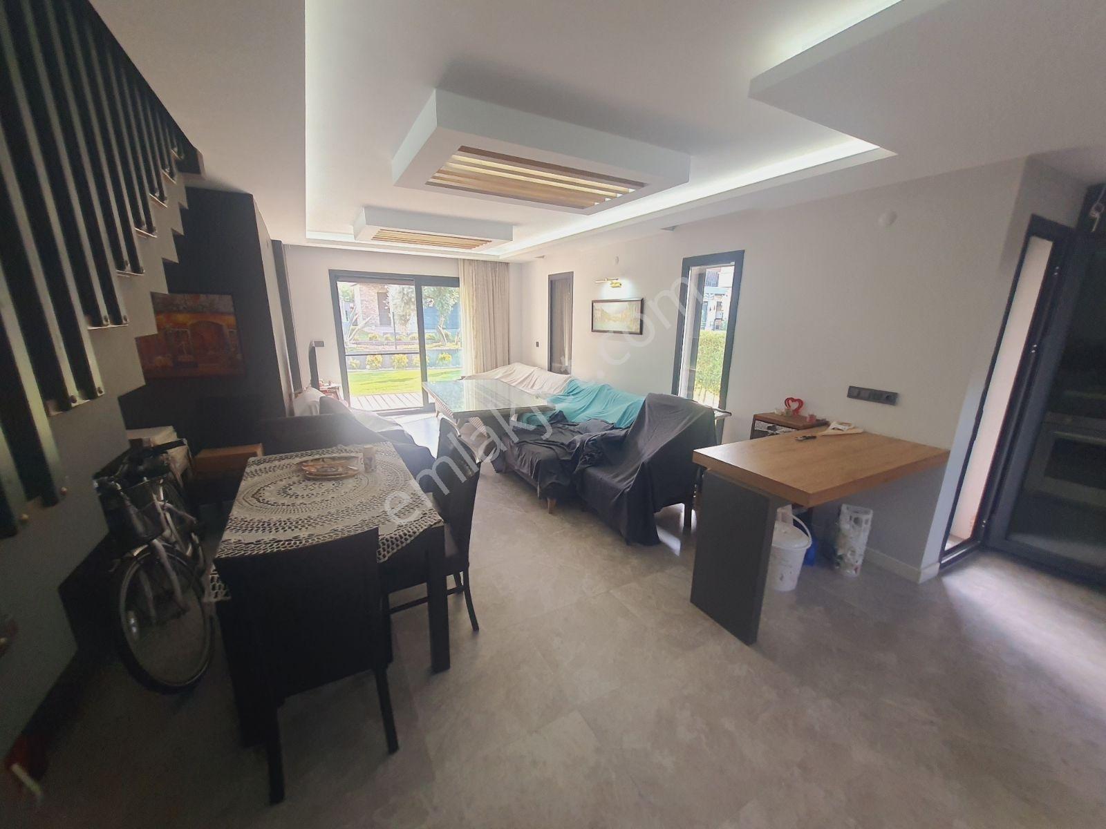 Kuşadası Davutlar'da Satılık 3+1 Dubleks Bahçeli Villa - Görsel 8