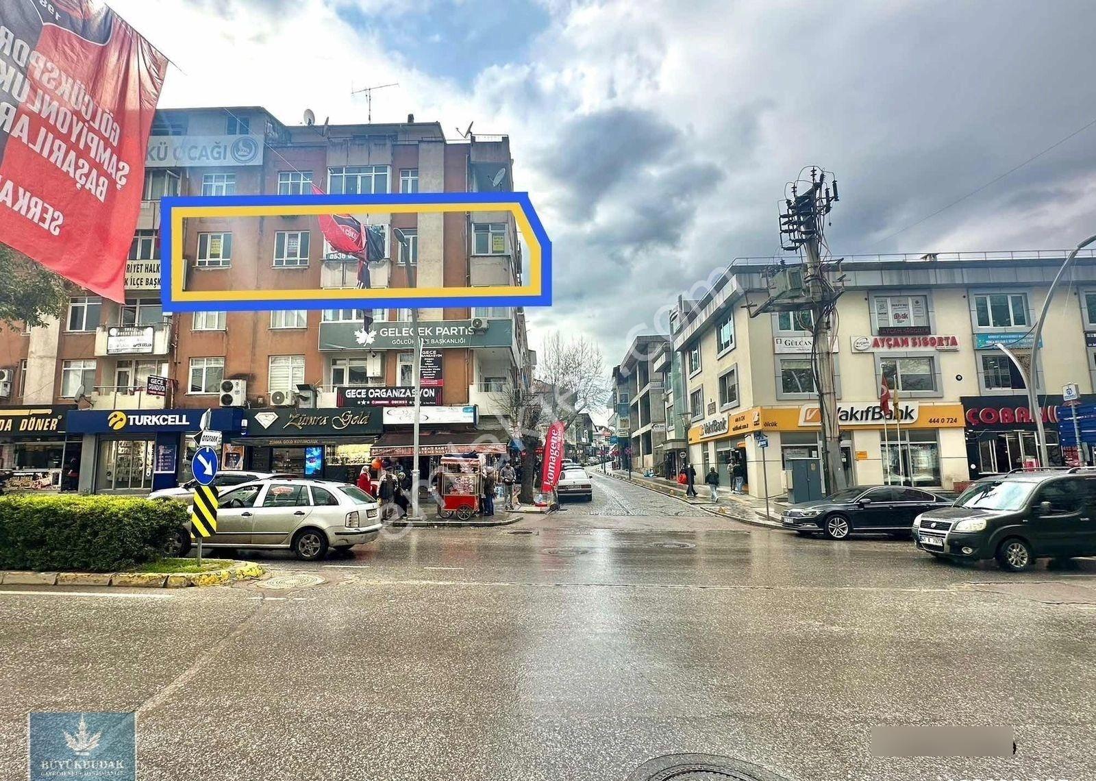 Gölcük Çarşının Göbeğinde Satılık Daire&ofis - Görsel 33