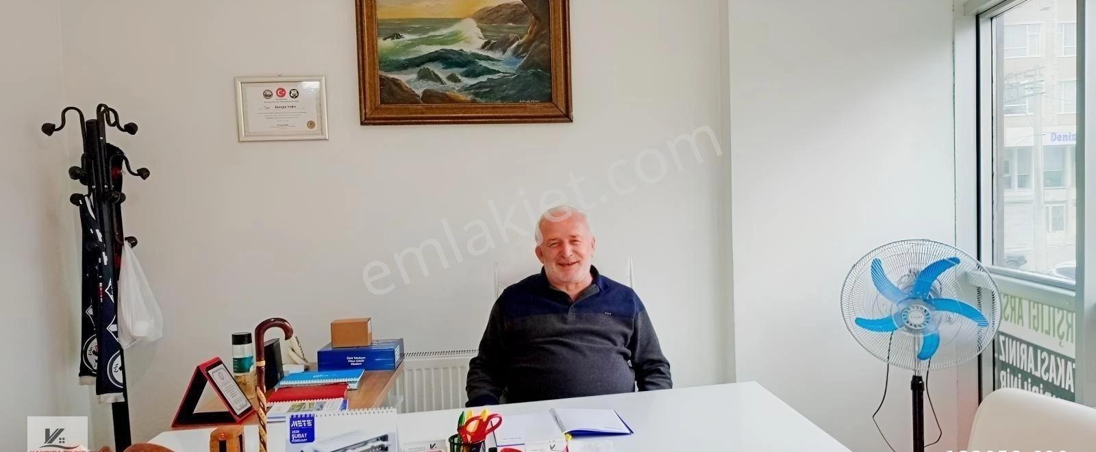 Kirazlıtepe'de 222 M2 Arsada Müstakil Bina 4 Daire 2 Dükkan - Görsel 9