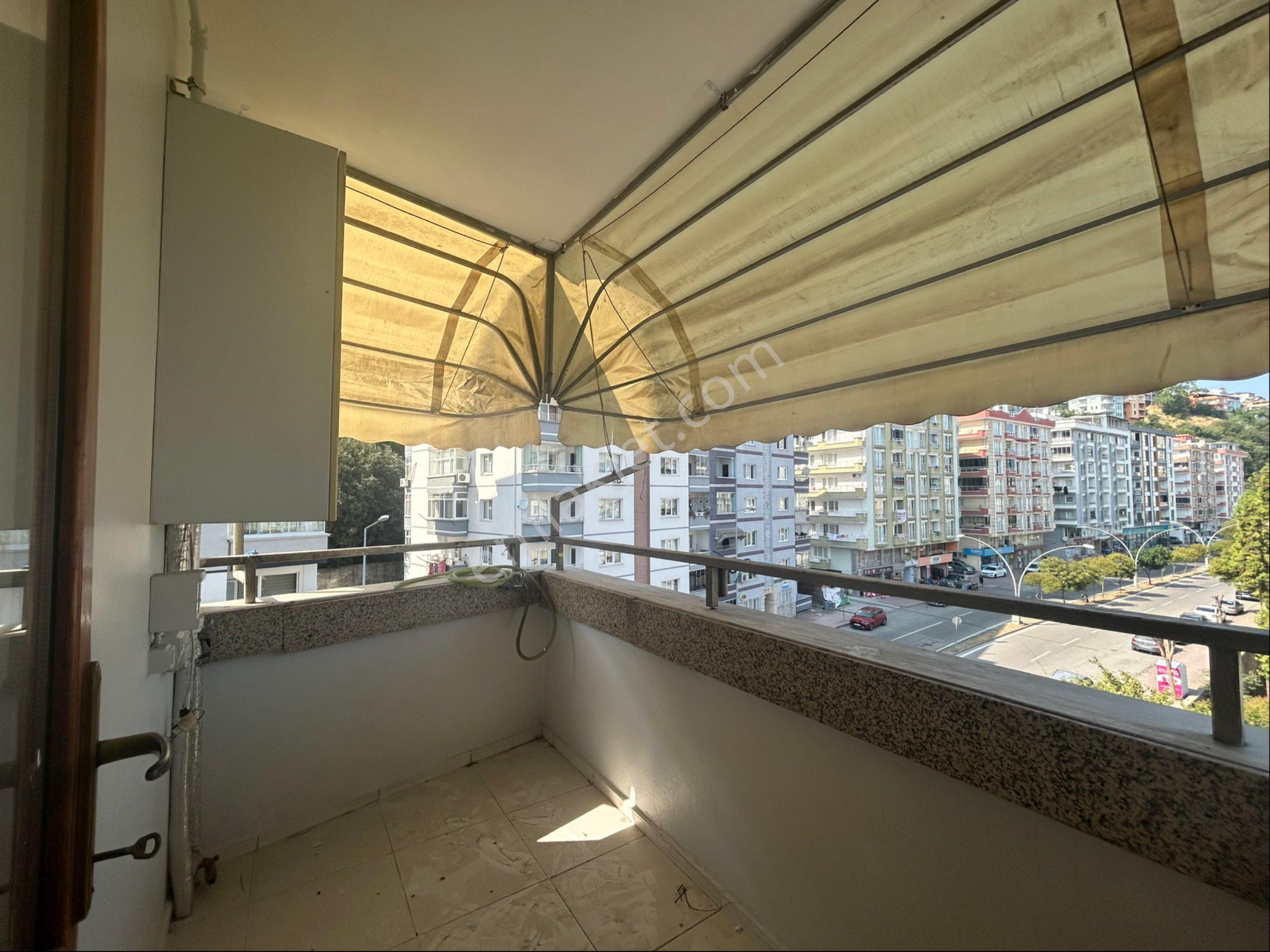 Merkezi Konumda Kiralık 2+1 Daire - Görsel 17