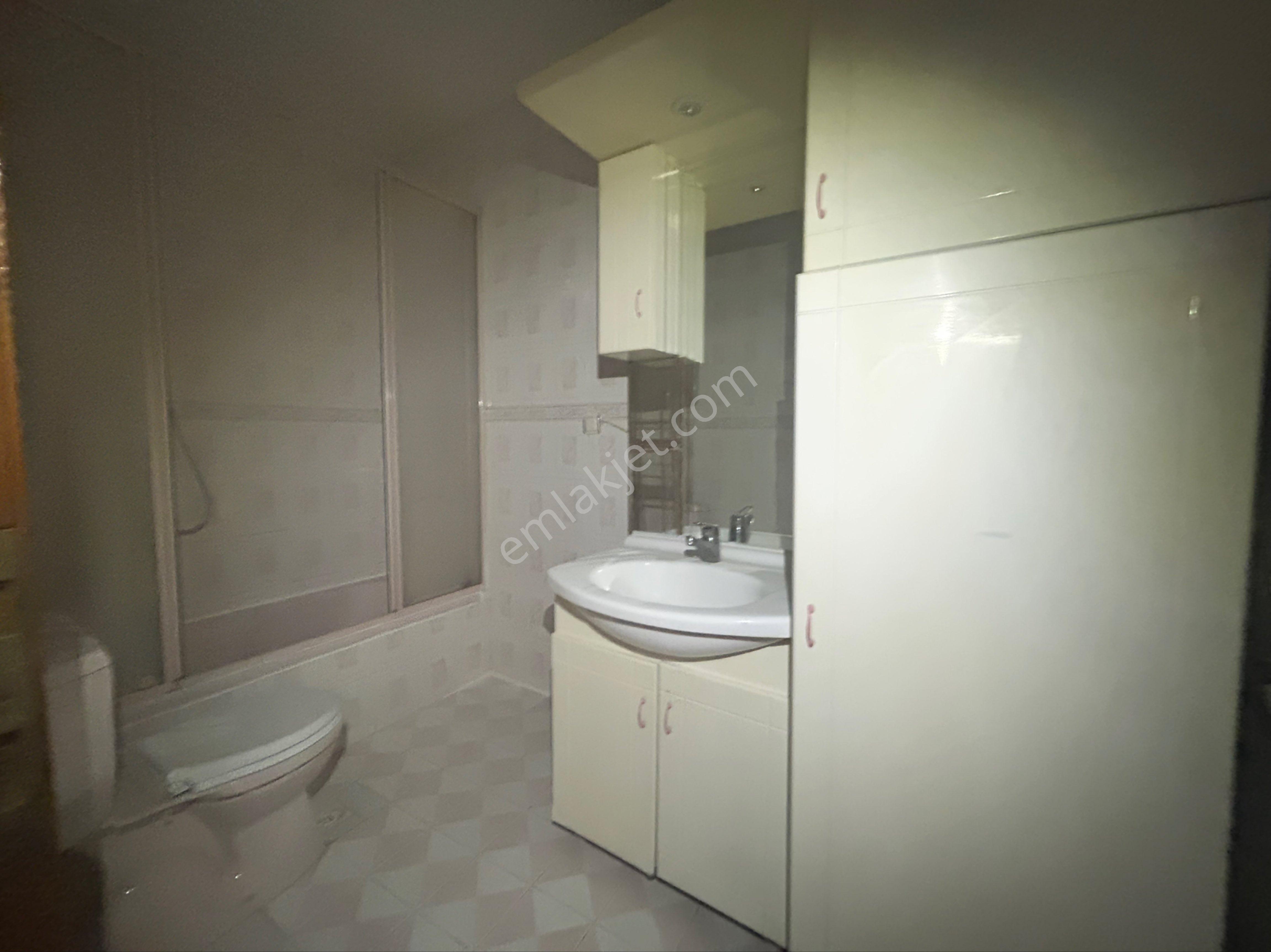 Merkezi Konumda Kiralık 2+1 Daire - Görsel 6