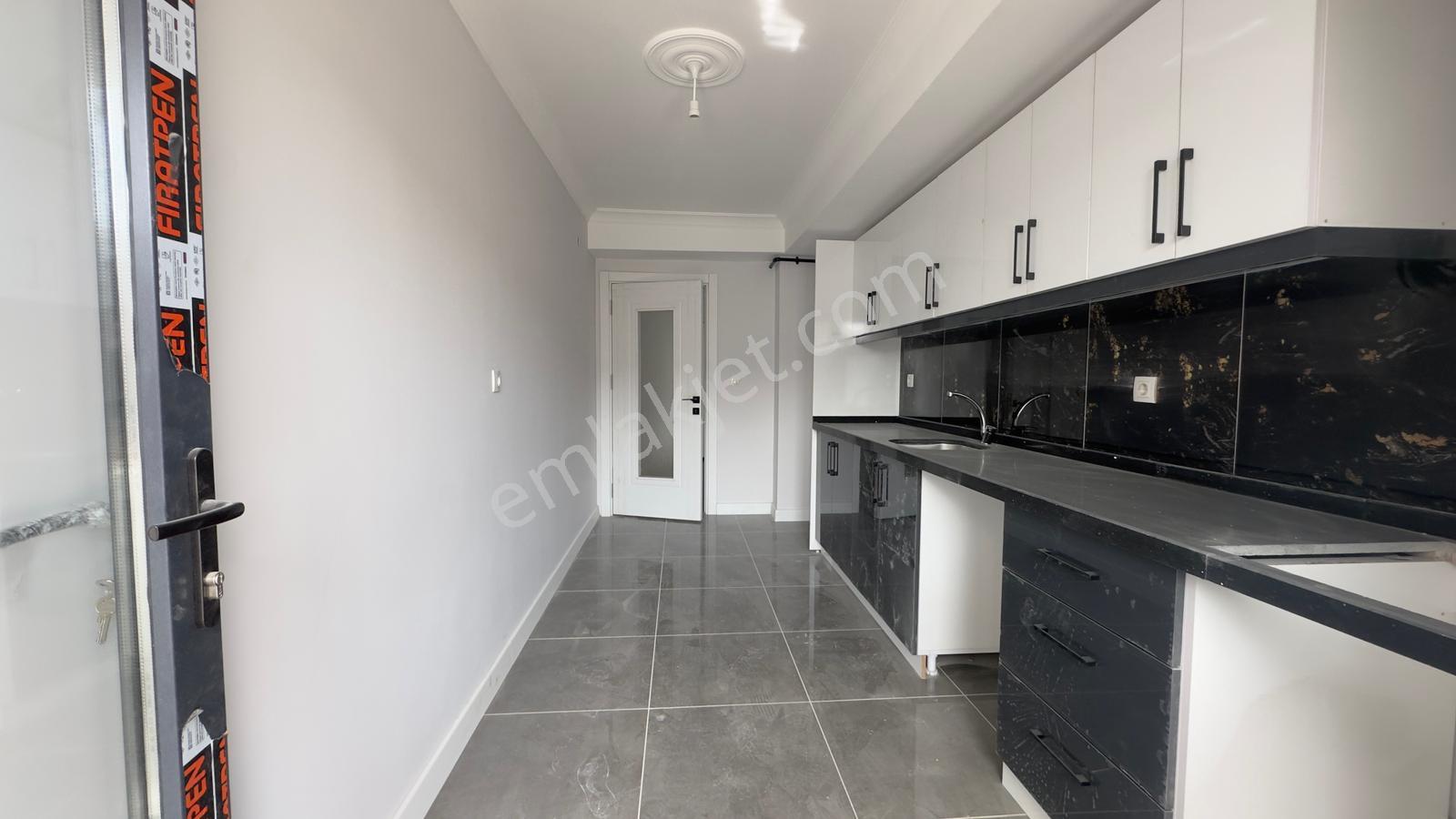 Başokur'dan Bahçelievler Soğanlı Hm. Güney Cephe 110 M2 3+1 - Görsel 6