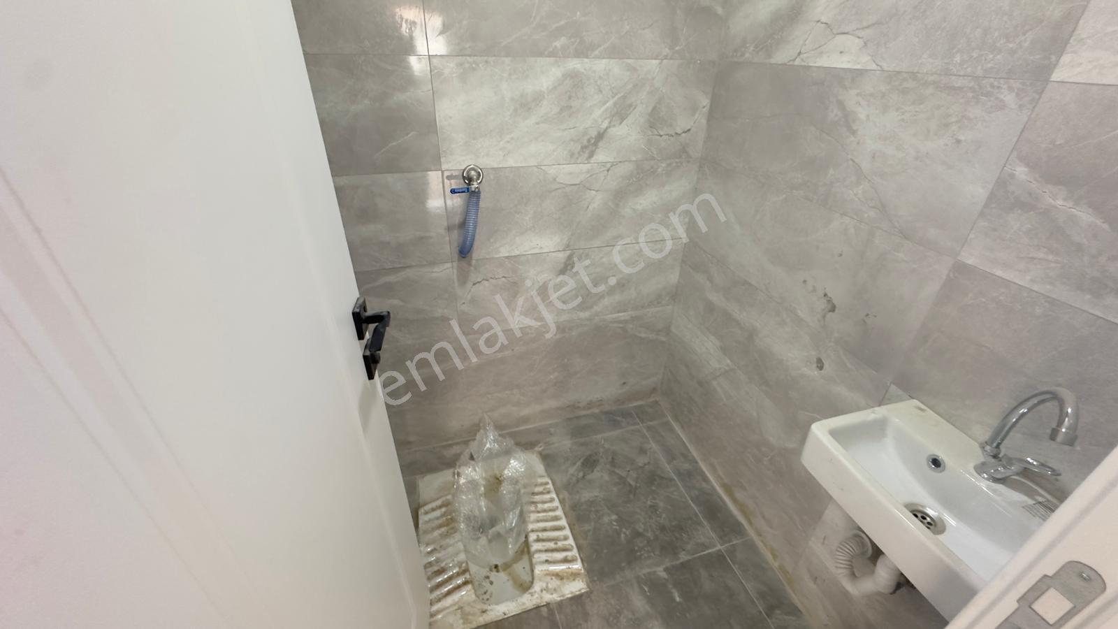 Başokur'dan Bahçelievler Soğanlı Hm. Güney Cephe 110 M2 3+1 - Görsel 24