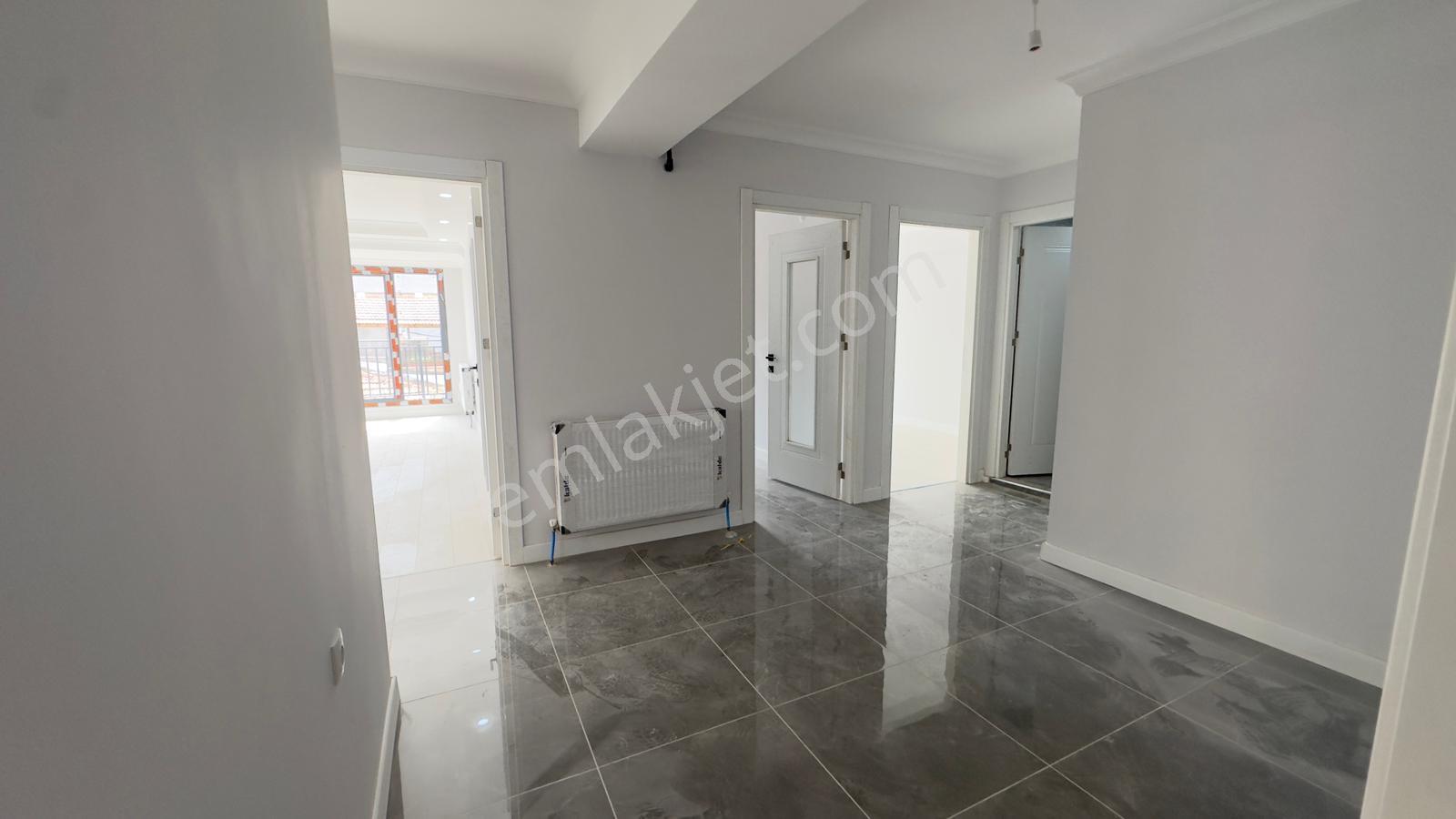 Başokur'dan Bahçelievler Soğanlı Hm. Güney Cephe 110 M2 3+1 - Görsel 19