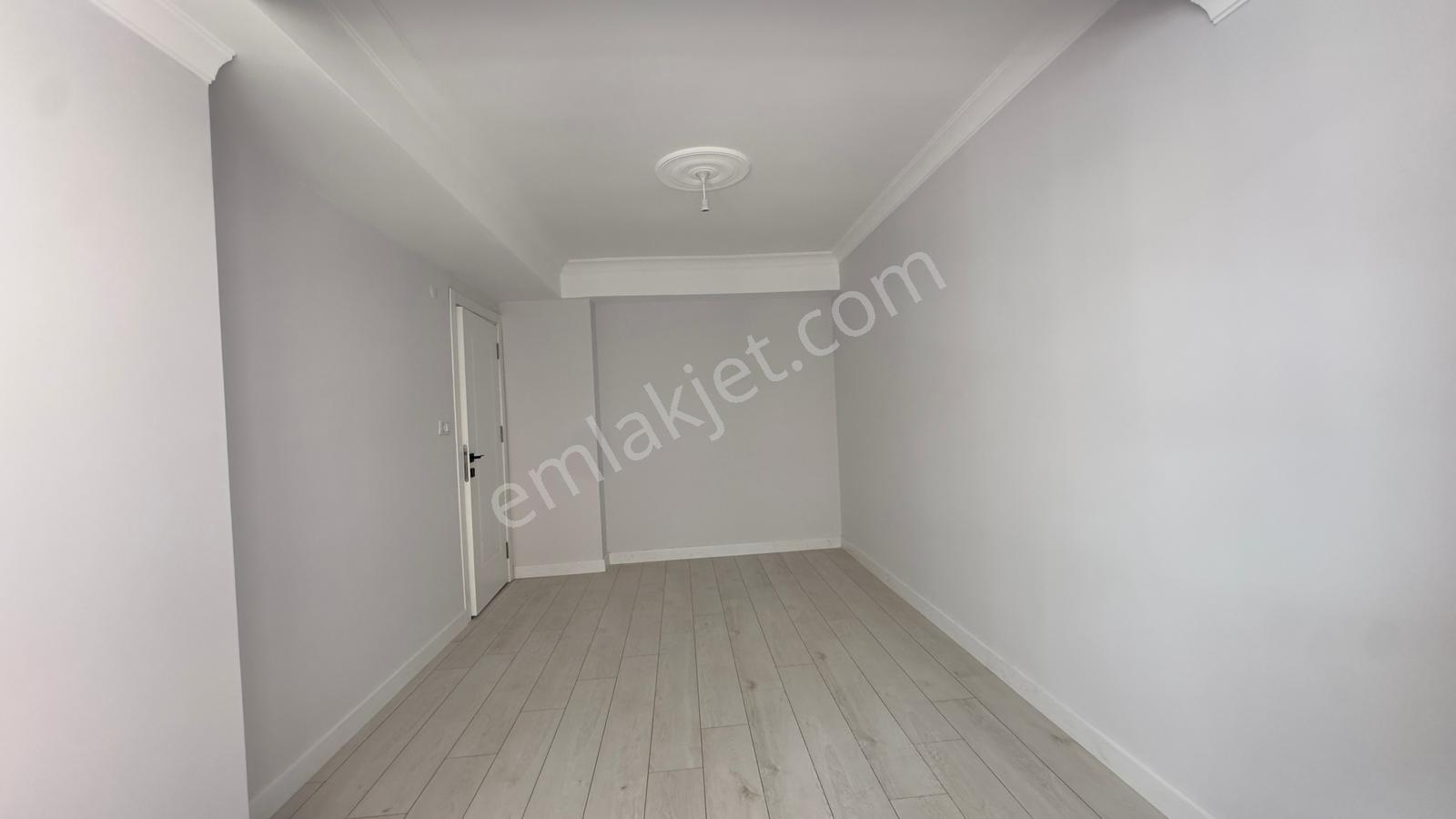 Başokur'dan Bahçelievler Soğanlı Hm. Güney Cephe 110 M2 3+1 - Görsel 13