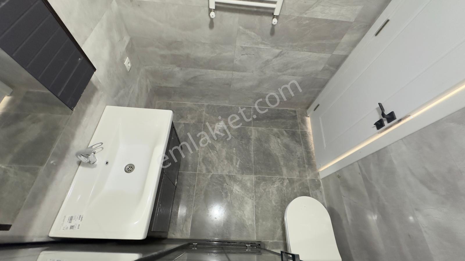 Başokur'dan Bahçelievler Soğanlı Hm. Güney Cephe 110 M2 3+1 - Görsel 21