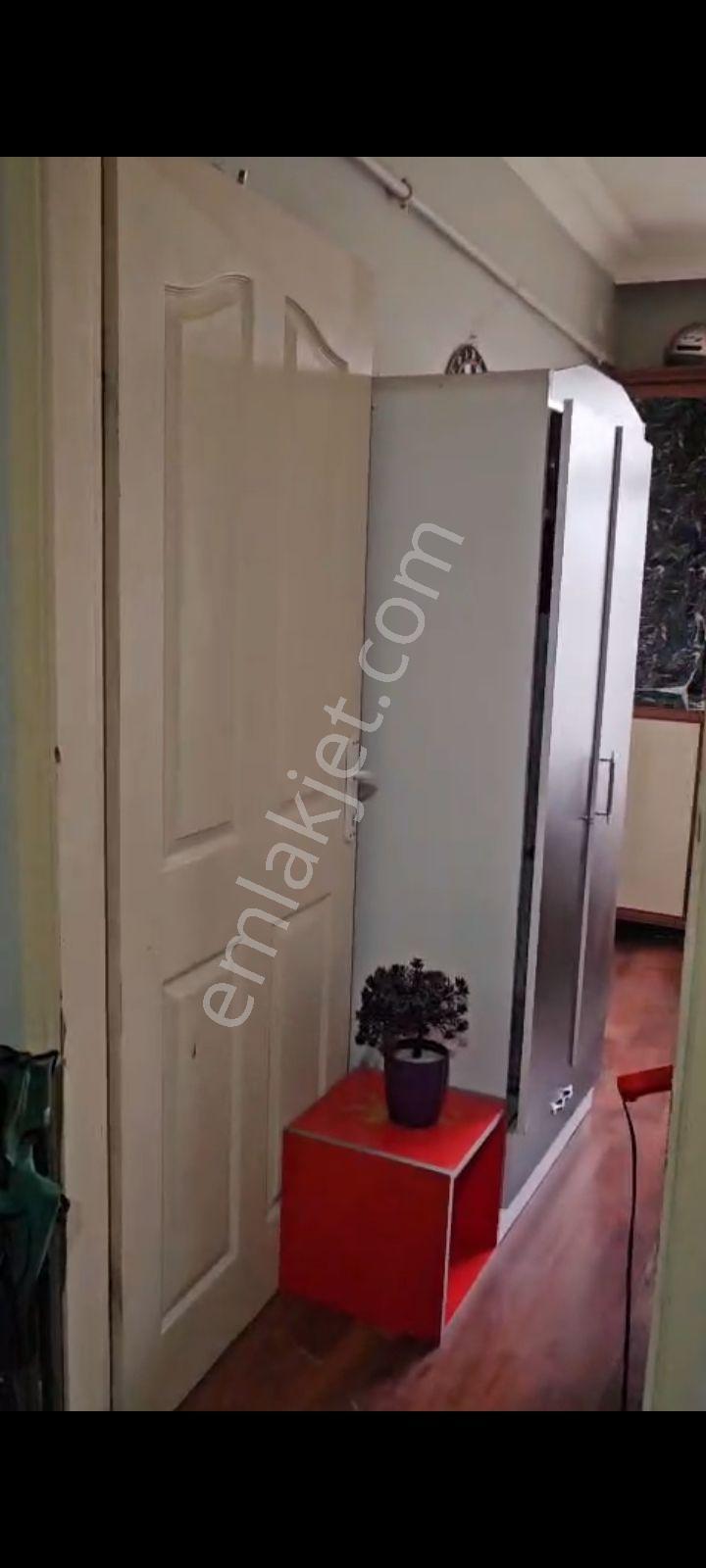 Yeşiltepe Mahallesi Eşyalı Kiralık 1+1 Apart - Görsel 6