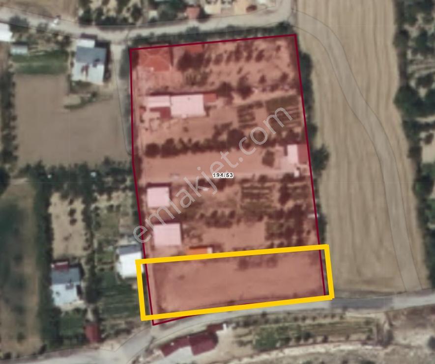Selçuklu Akpınar Mah. Yapılaşmanın Olduğu Bölgede Dereye Yakın - Görsel 2