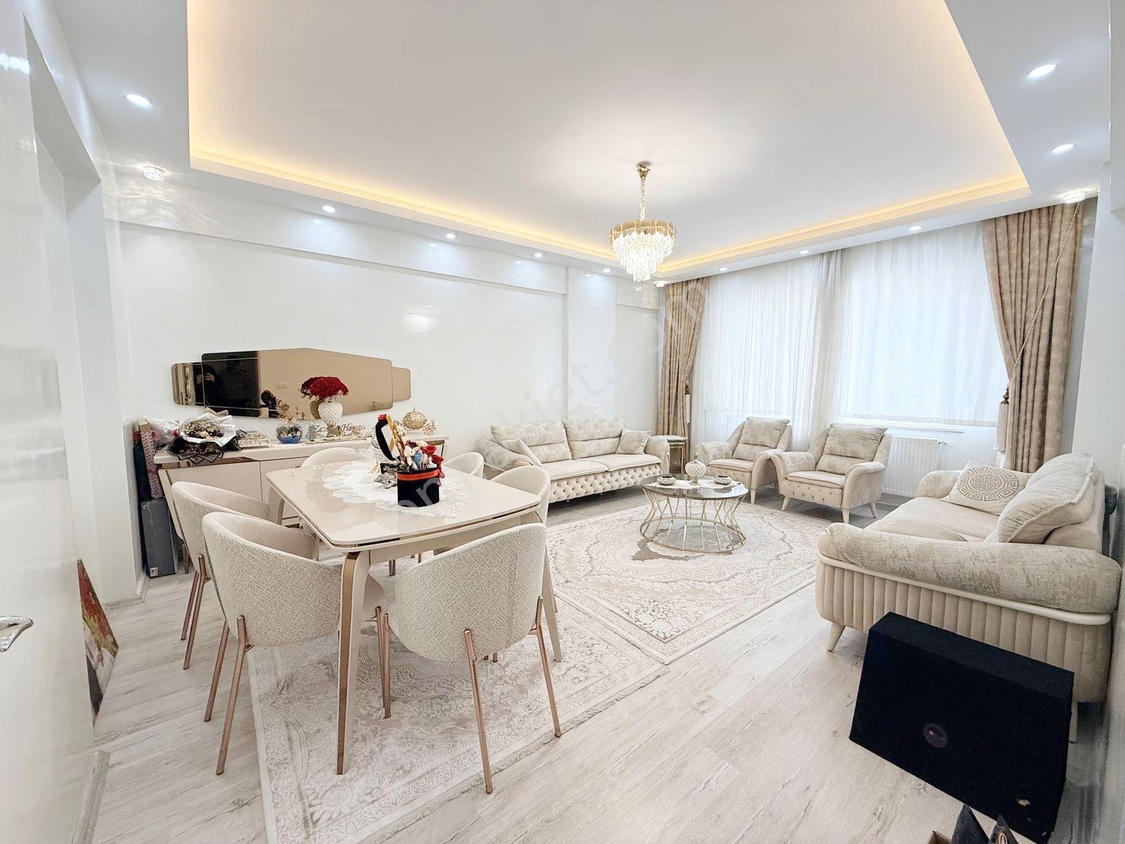 Tek Yetkili Şehir Manzaralı Geniş Ve Ultra Lüks 3+1 Daire - Görsel 7