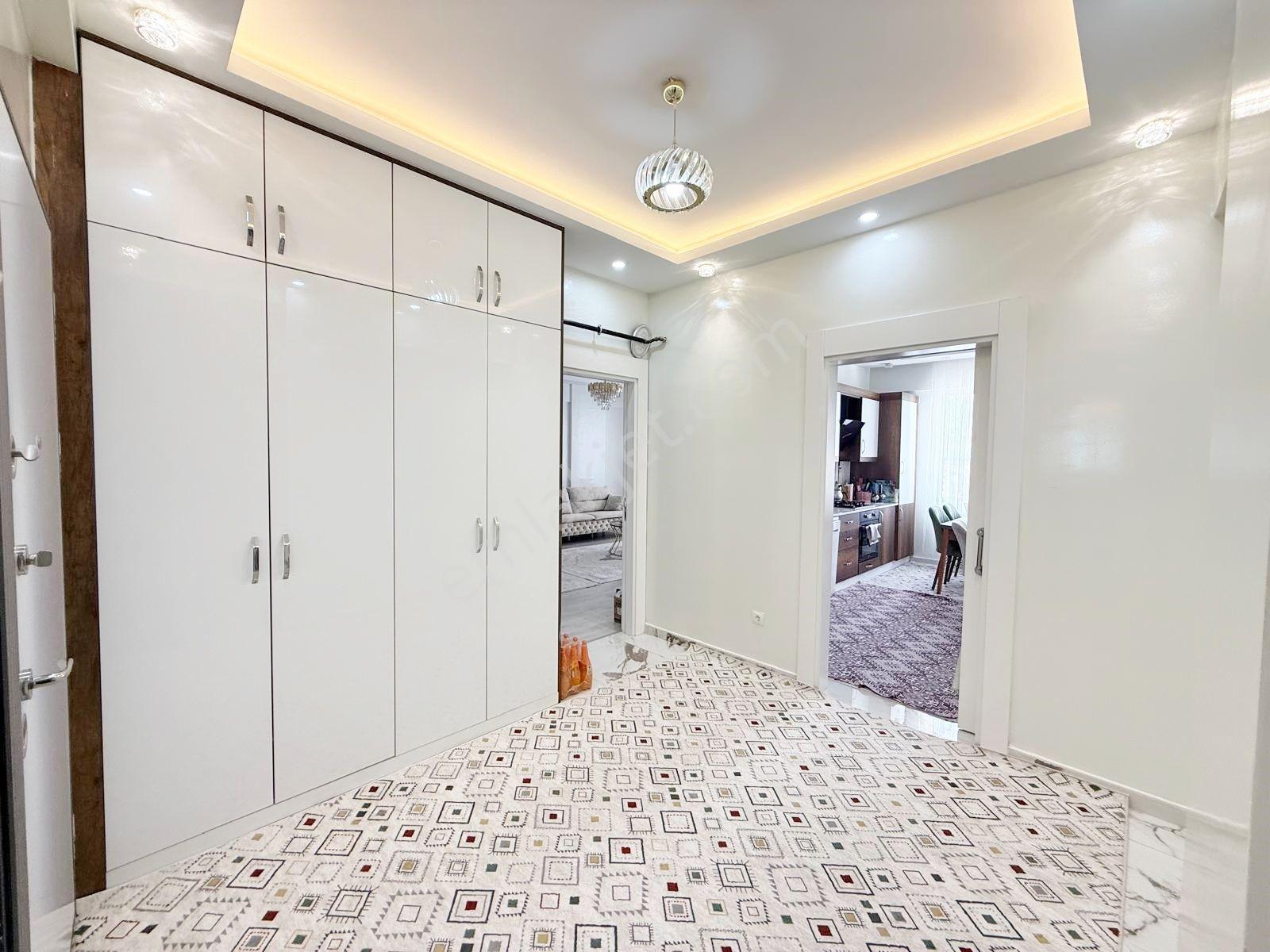 Tek Yetkili Şehir Manzaralı Geniş Ve Ultra Lüks 3+1 Daire - Görsel 10
