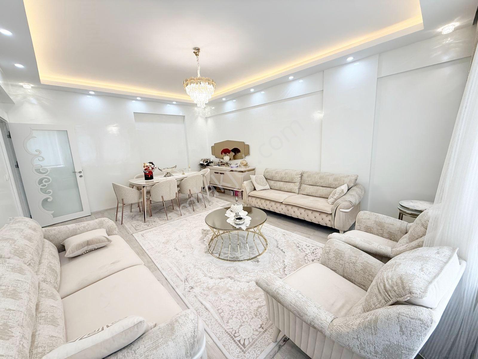 Tek Yetkili Şehir Manzaralı Geniş Ve Ultra Lüks 3+1 Daire - Görsel 9