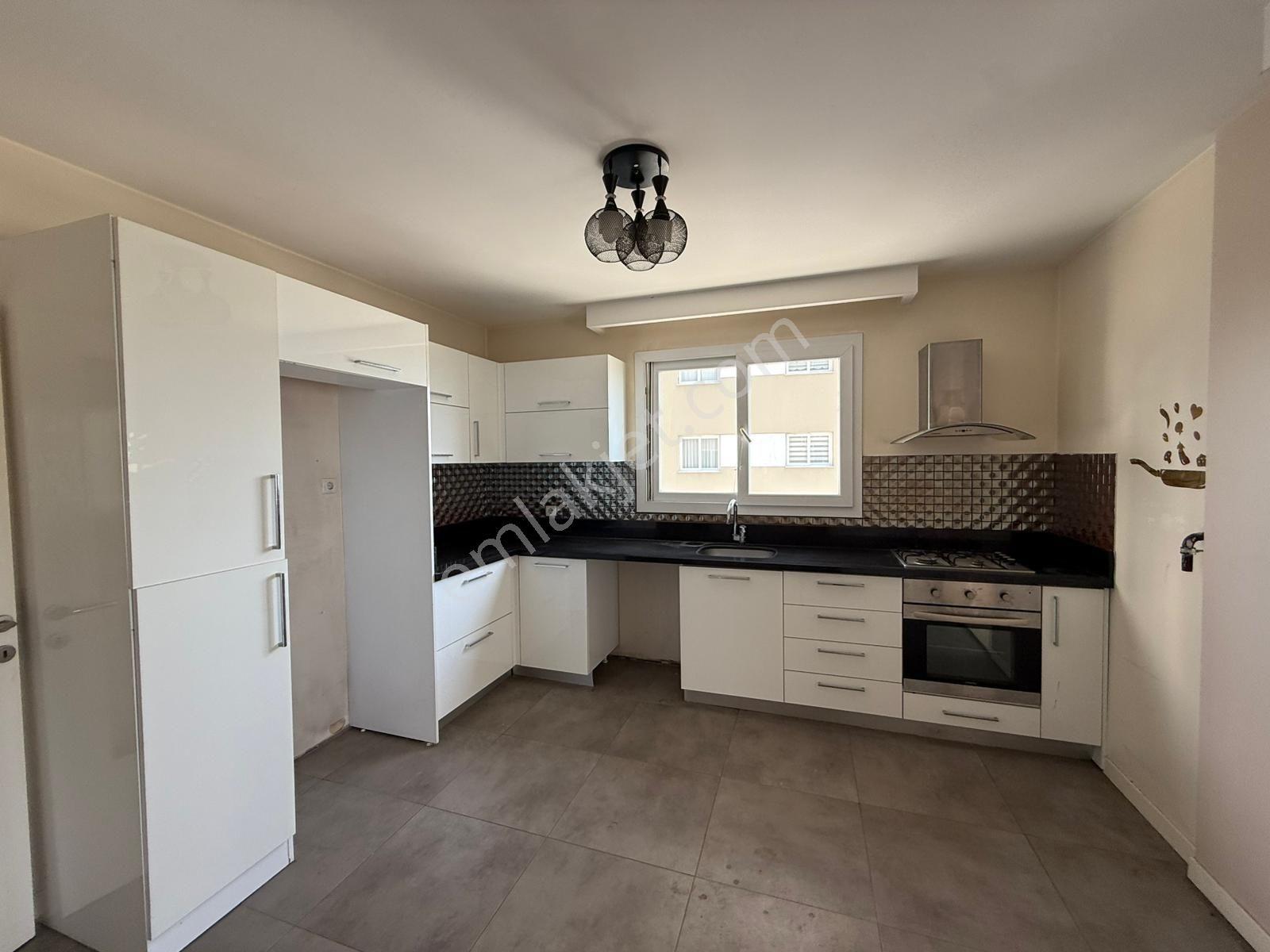 Aydınlar Mah. Satılık 3+1 Kapalı Mtfak Ful Sosyal Donatlı - Görsel 24