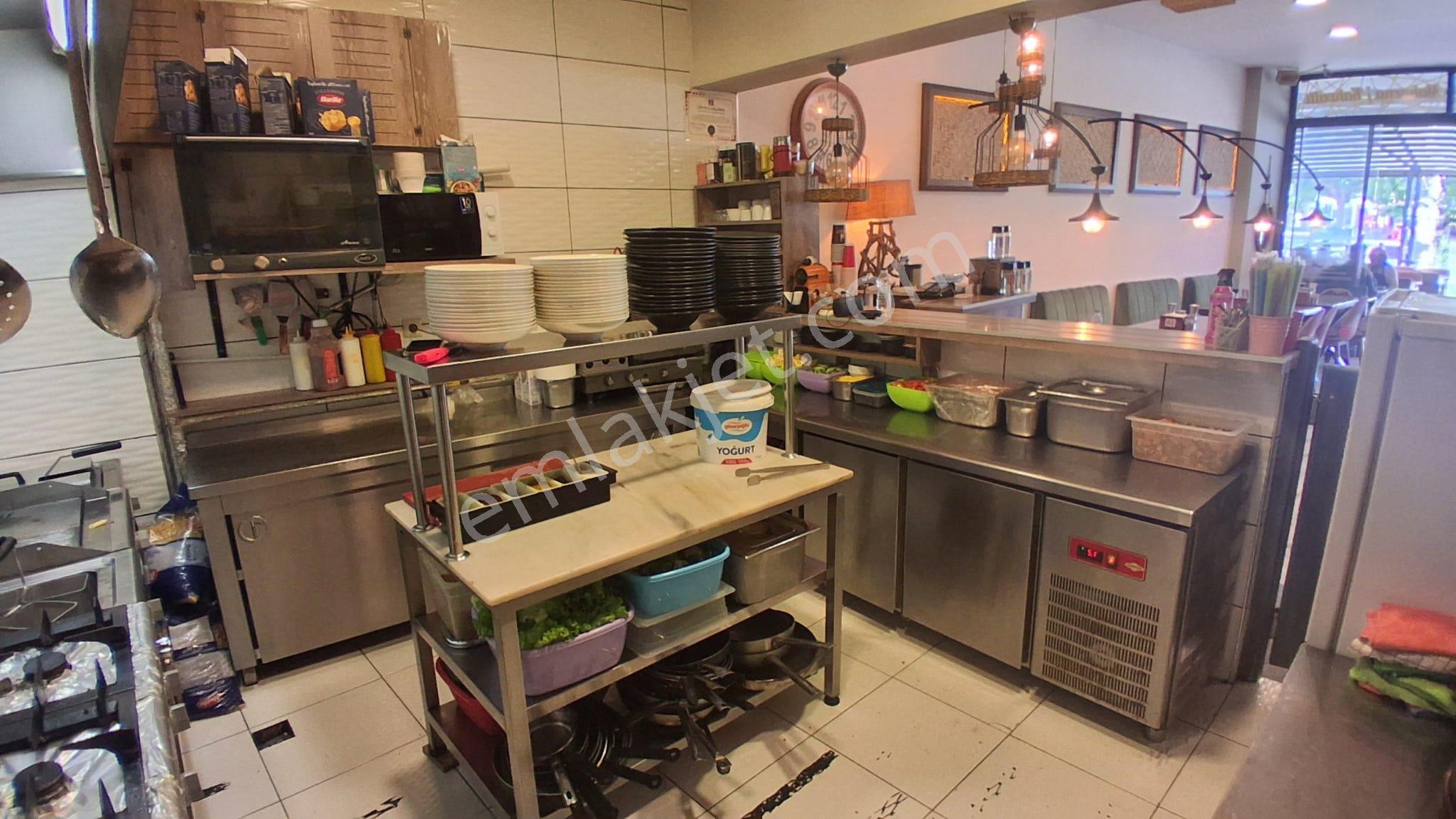 Akdeniz Üniversite İçinde 11 Yıldır Faal Çok Yüksek Cirolu Kafe - Görsel 18