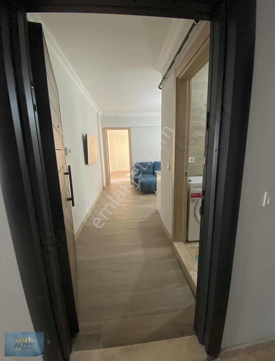 Üniversite Bölgesi Orta Kat Eşyalı 1+1 Fırsatı - Görsel 11