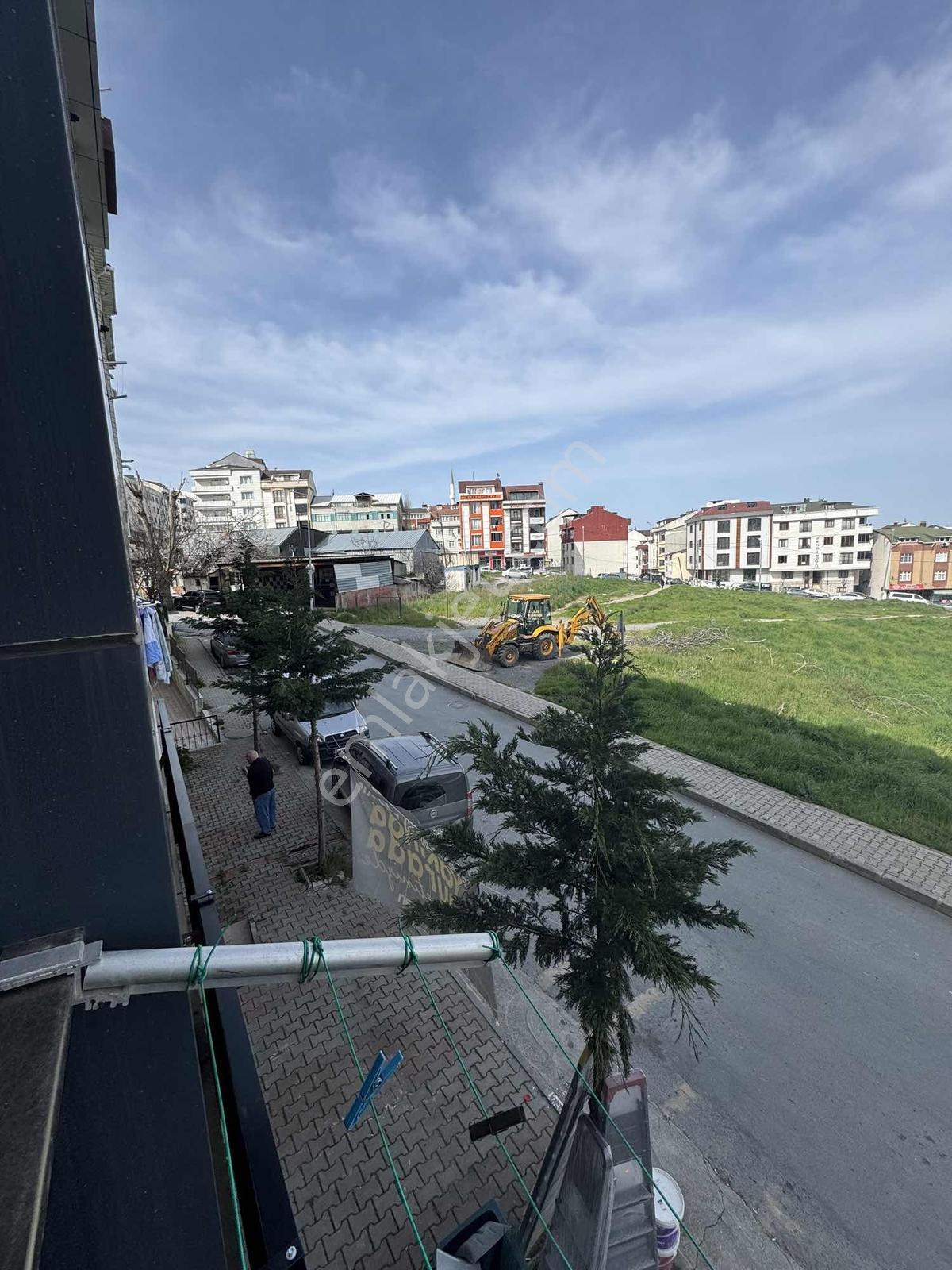 Metroya Çok Yakın Kiralık 2+1 Yüksek Giriş Daire - Görsel 9