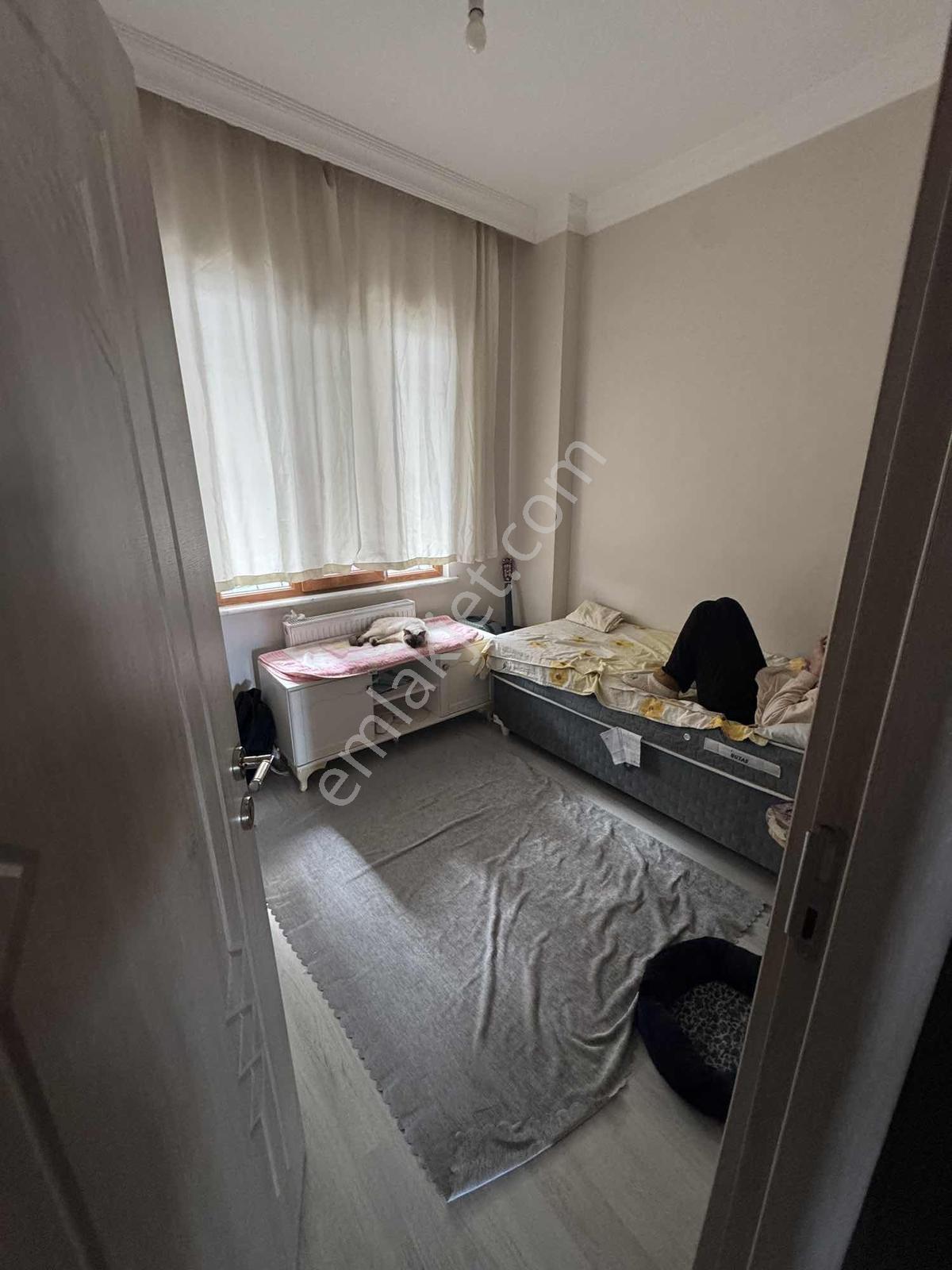 Metroya Çok Yakın Kiralık 2+1 Yüksek Giriş Daire - Görsel 10