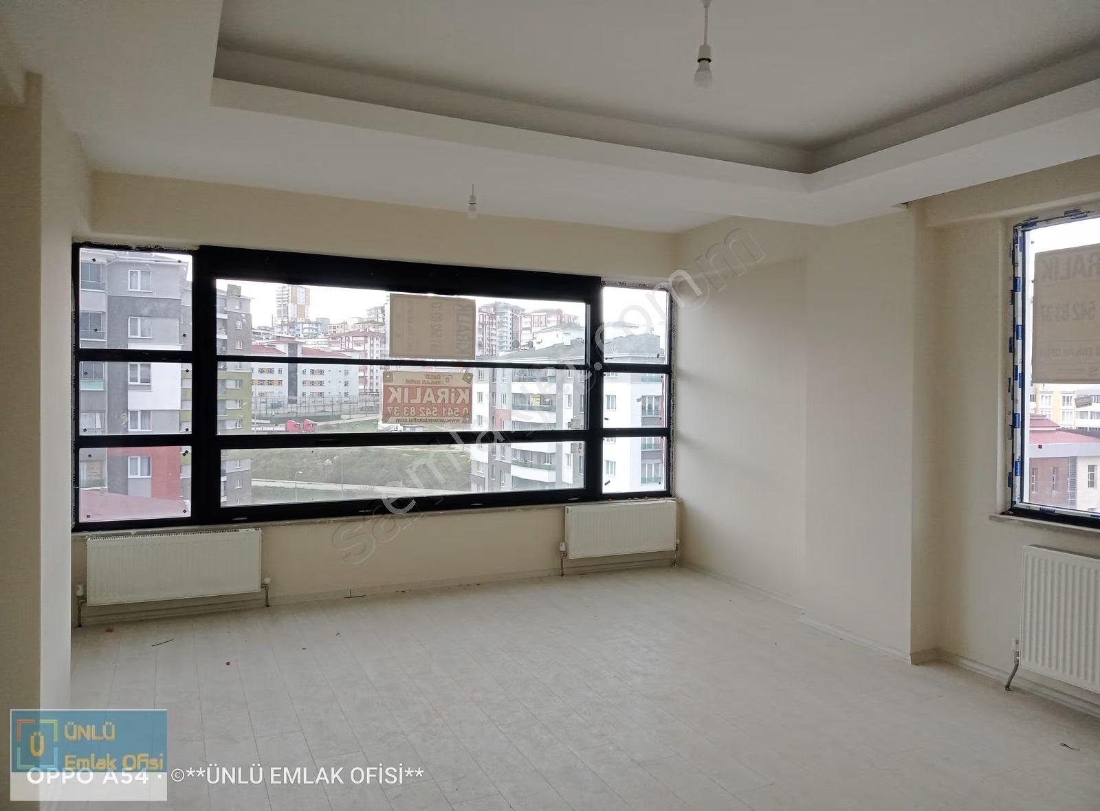 Ünlü Emlaktan Taşköprü Caddesine Yakın Konumda Kiralık 2+1 Daire - Görsel 24