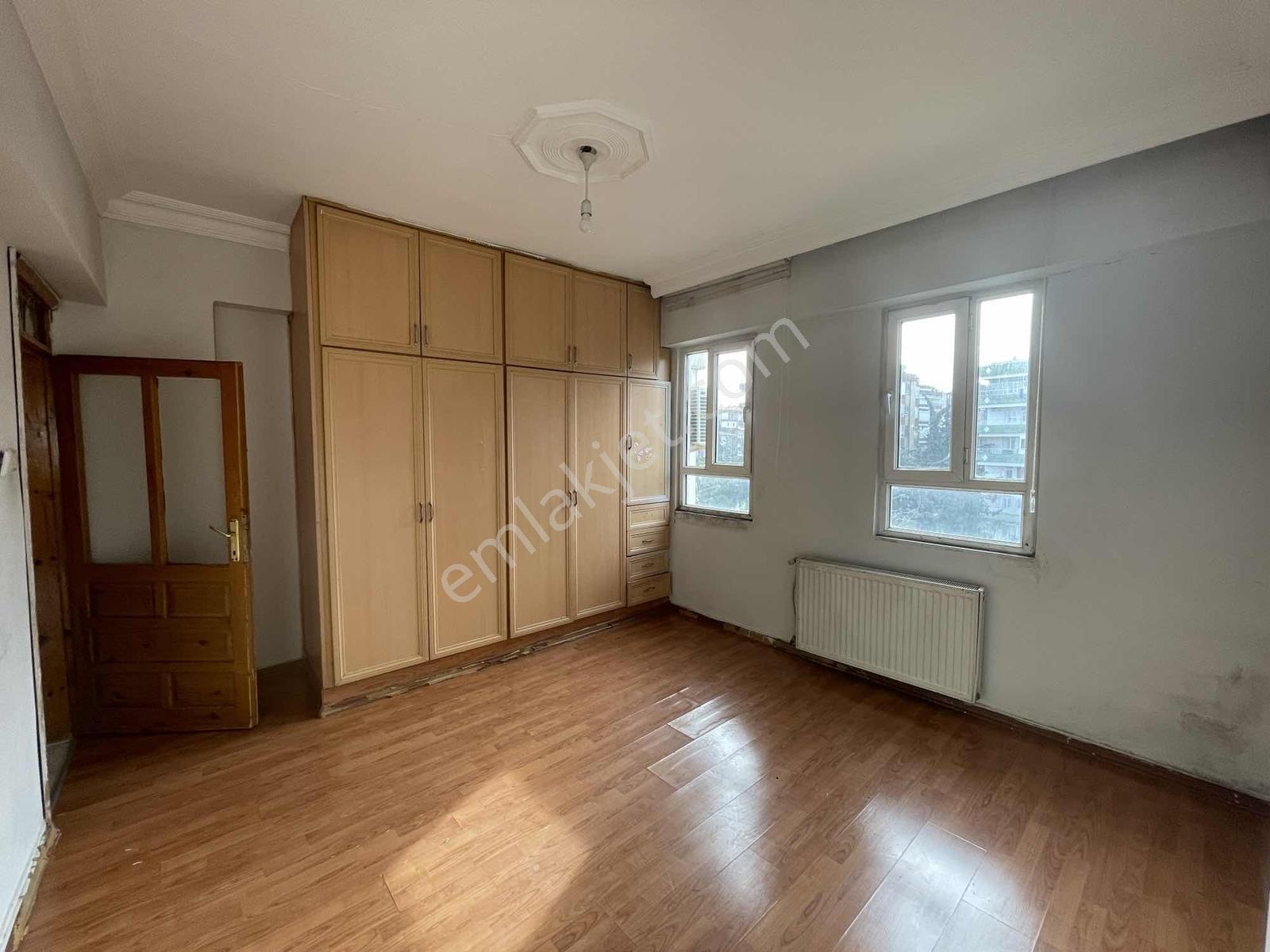 Geylani Emlaktan Ertuğrul Gazi Mah.son Kat Kiralık Daire - Görsel 18