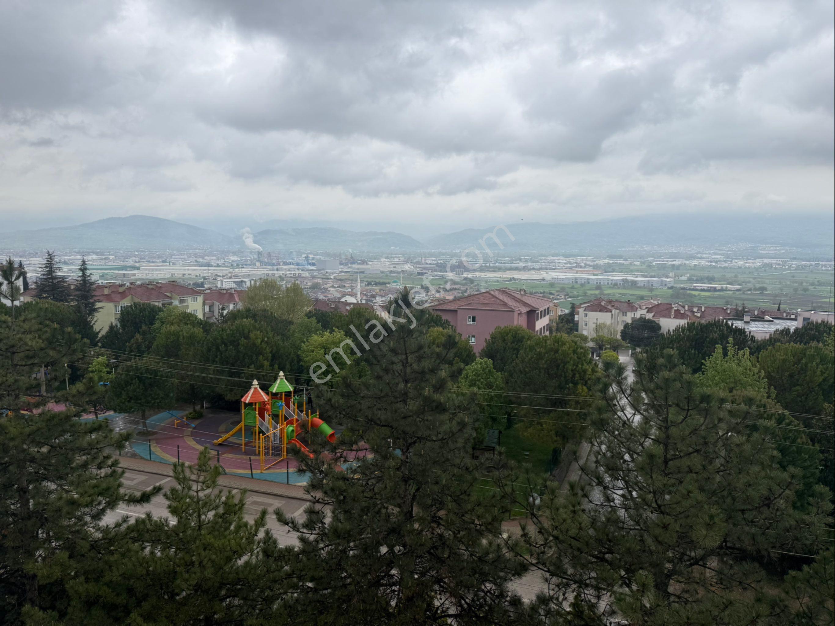 Sahibinden Pınar Sitesinde Panoramik Manzarali Yola Caddeye Cephe Manzaralı Daire - Görsel 35