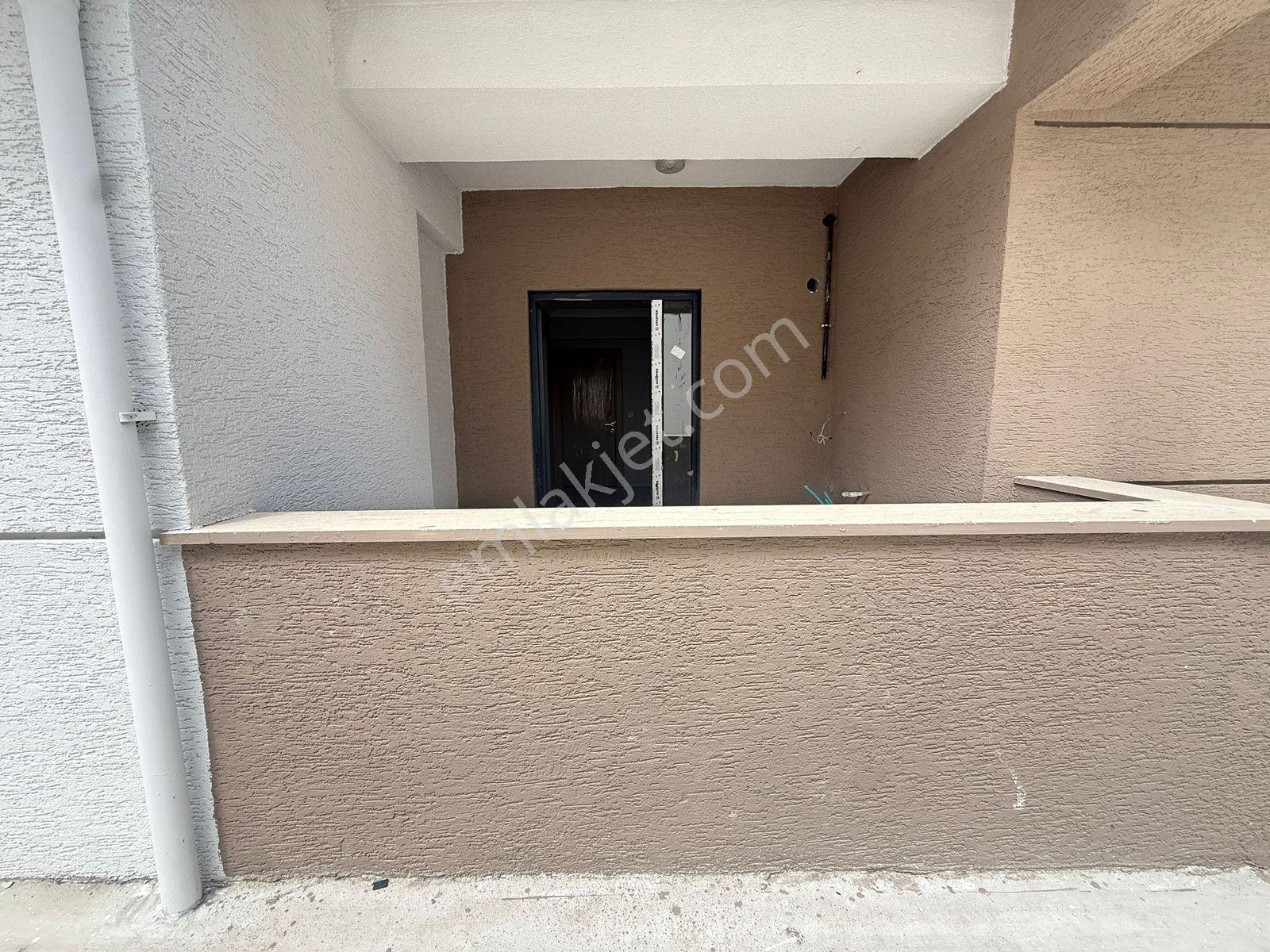 Var Gayrimenkulden İstasyonda 2+1 Giriş Kat 0 İskanlı Daire - Görsel 31