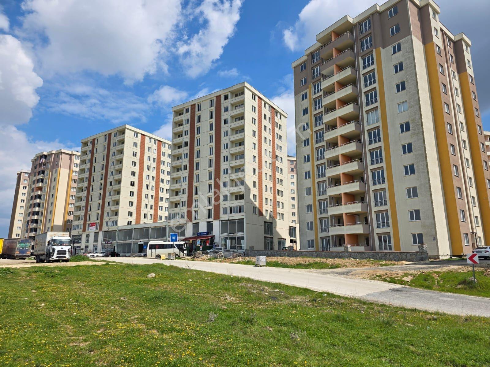 Var Gayrimenkulden Kızılpınarda 530m2 Cadde Cephe İmarlı Arsa - Görsel 5