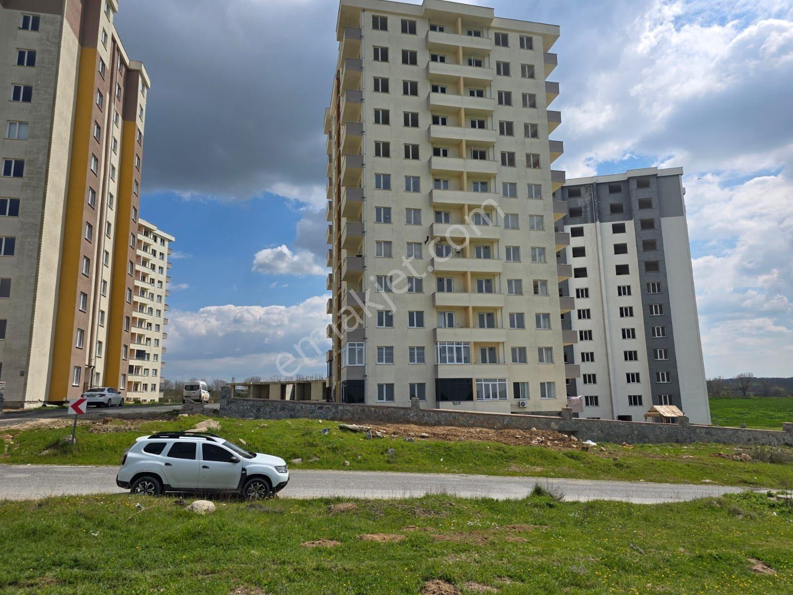 Var Gayrimenkulden Kızılpınarda 530m2 Cadde Cephe İmarlı Arsa - Görsel 32