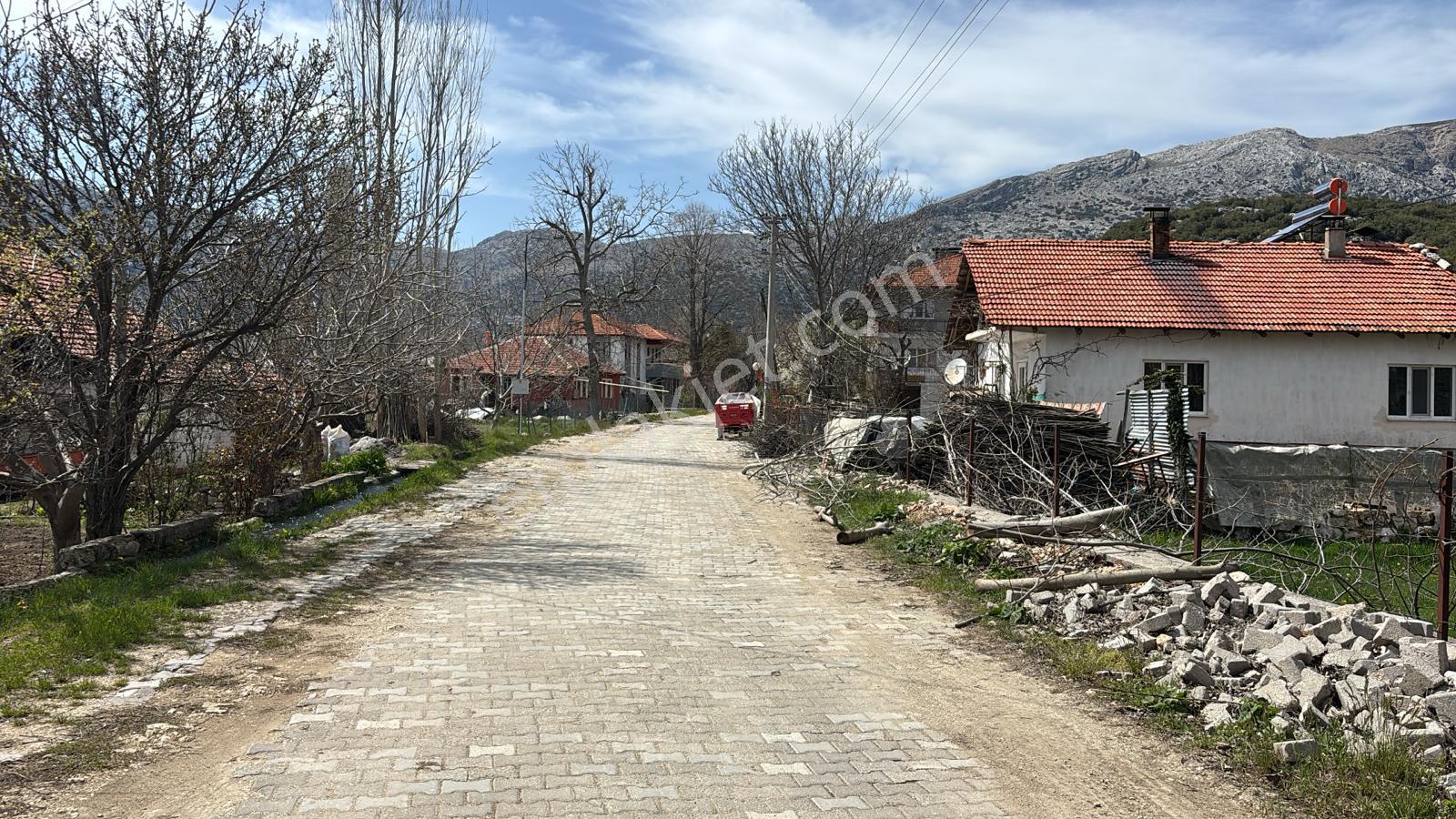 Suyun Cenneti Yeşilbaşköyde Satılık Muhtelif Arsa - Görsel 8