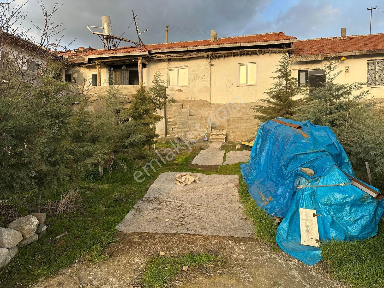 Arel'den Elmadağ Hasanoğlan Havuzbaşı 3 Kerpiçev Avlu Samanlık - Görsel 23
