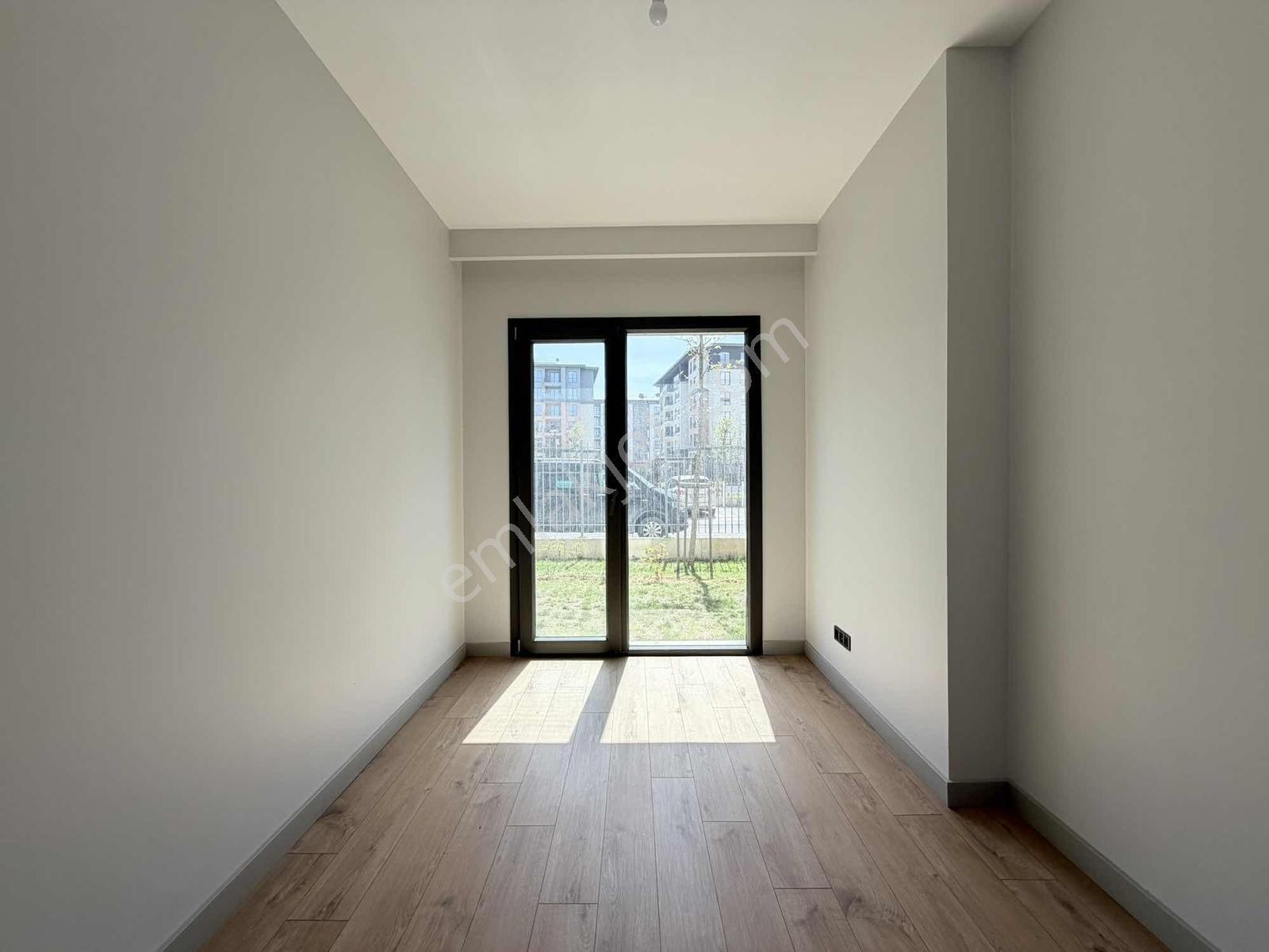 Emlak Konut Çınarköy Evleri'nde 5+1 232 M² | Açık Cephe |bahçeli - Görsel 12