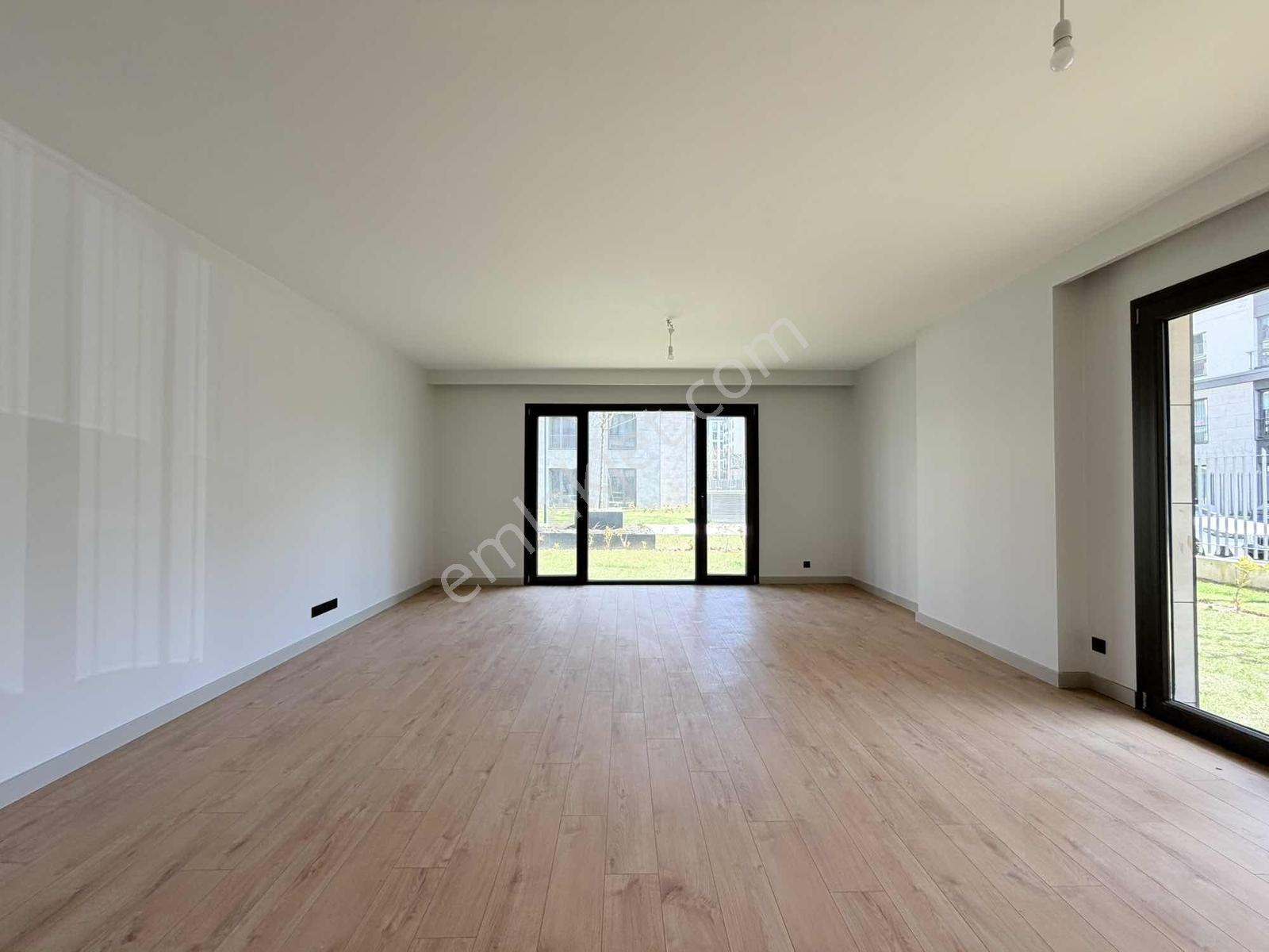 Emlak Konut Çınarköy Evleri'nde 5+1 232 M² | Açık Cephe |bahçeli - Görsel 8