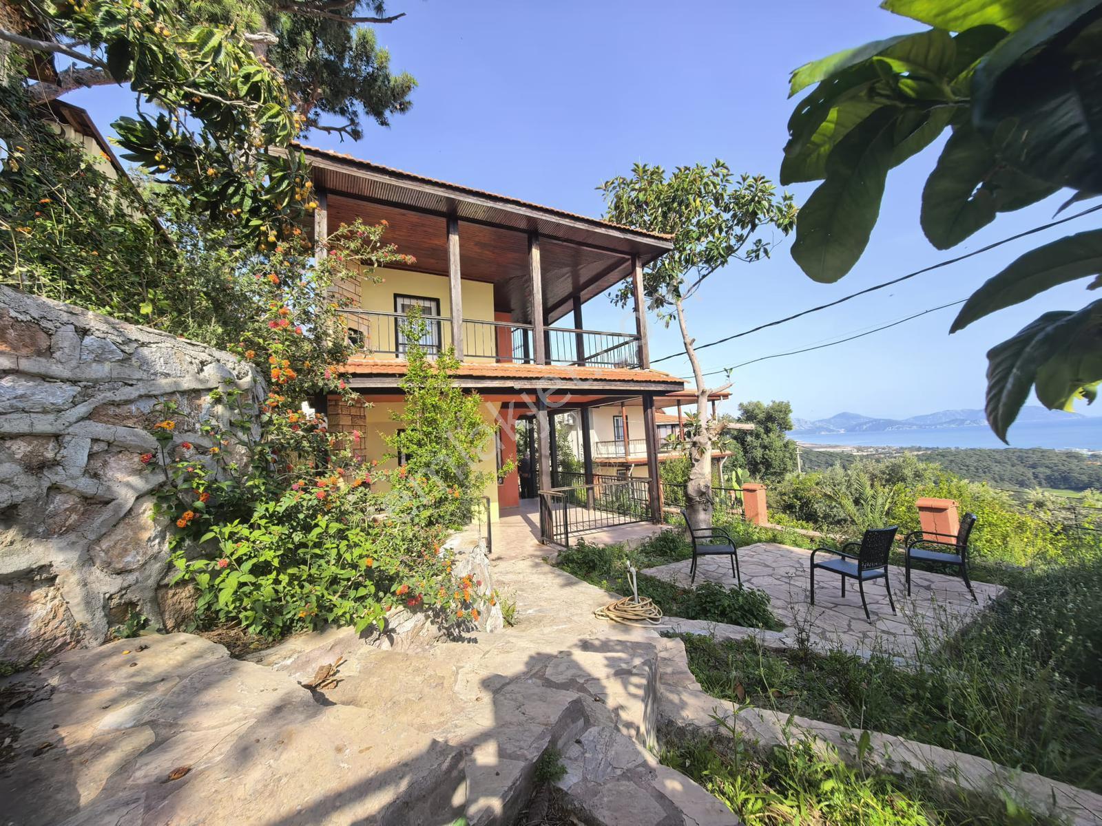 Stop’tan Sarıgerme’de *muhteşem Deniz Manzaralı* Triplex Villa - Görsel 3