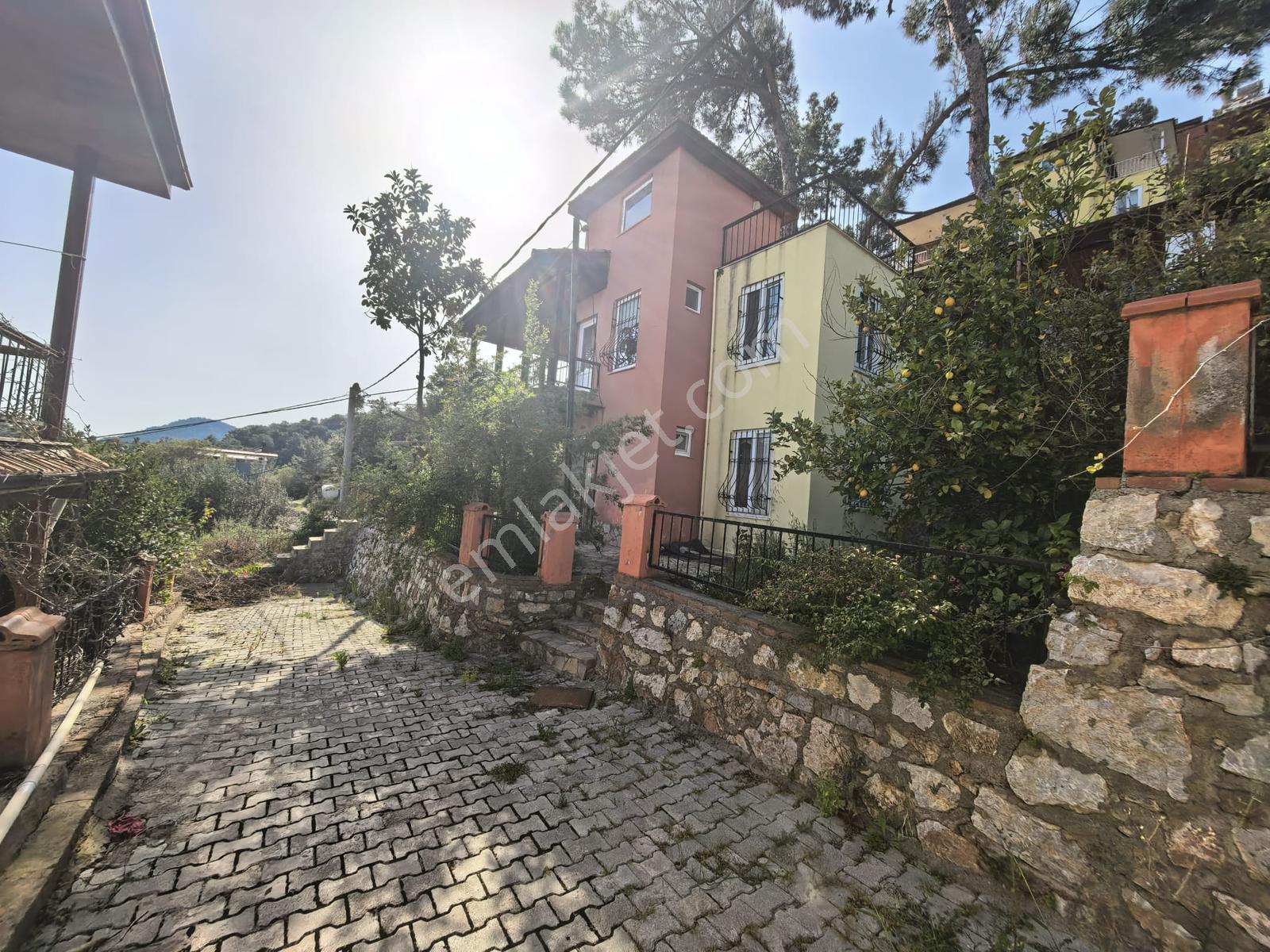Stop’tan Sarıgerme’de *muhteşem Deniz Manzaralı* Triplex Villa - Görsel 9