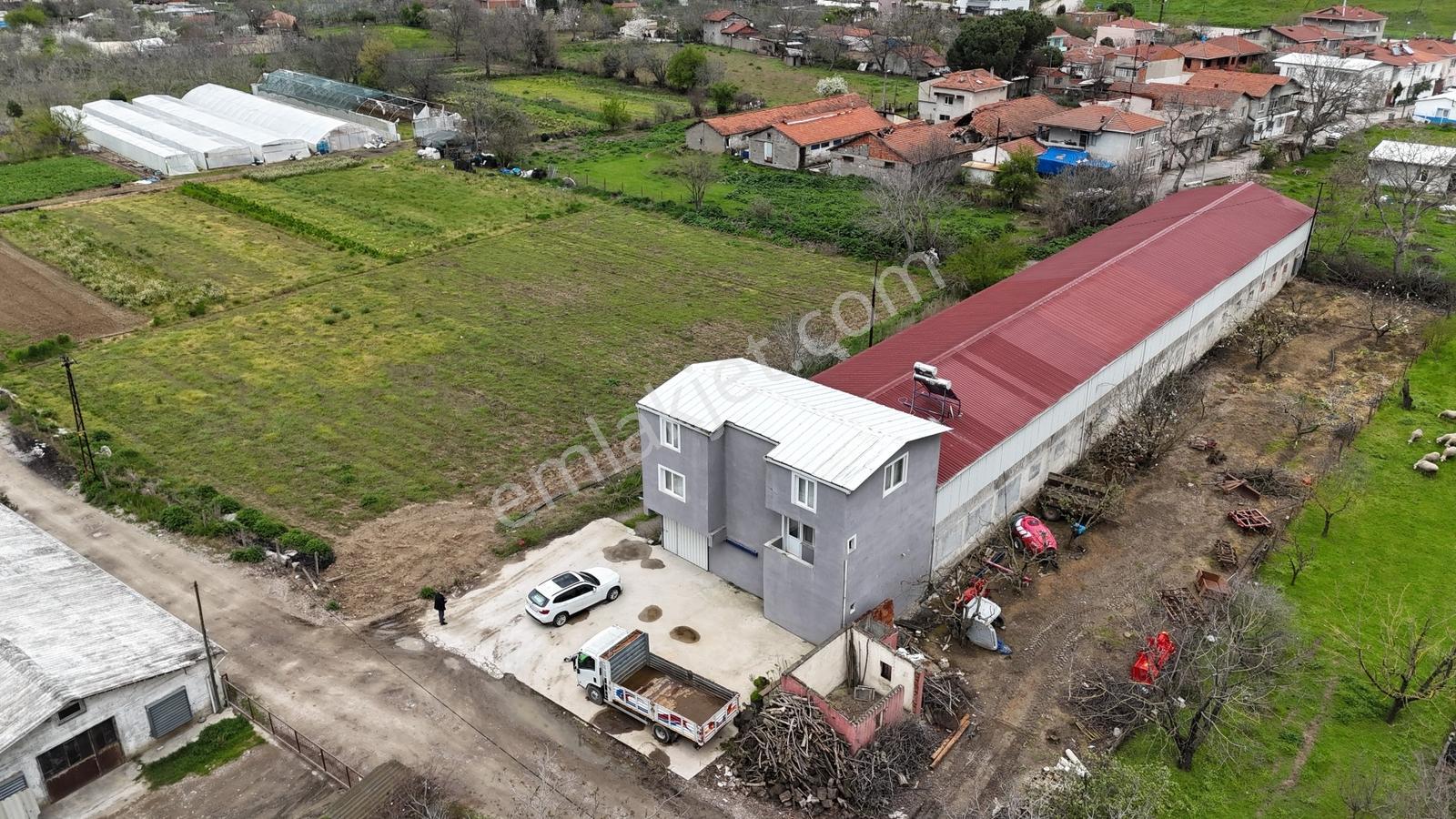 Zeybek Emlaktan Tırnova Mah. 900m2 Kiralık Depo - Görsel 21