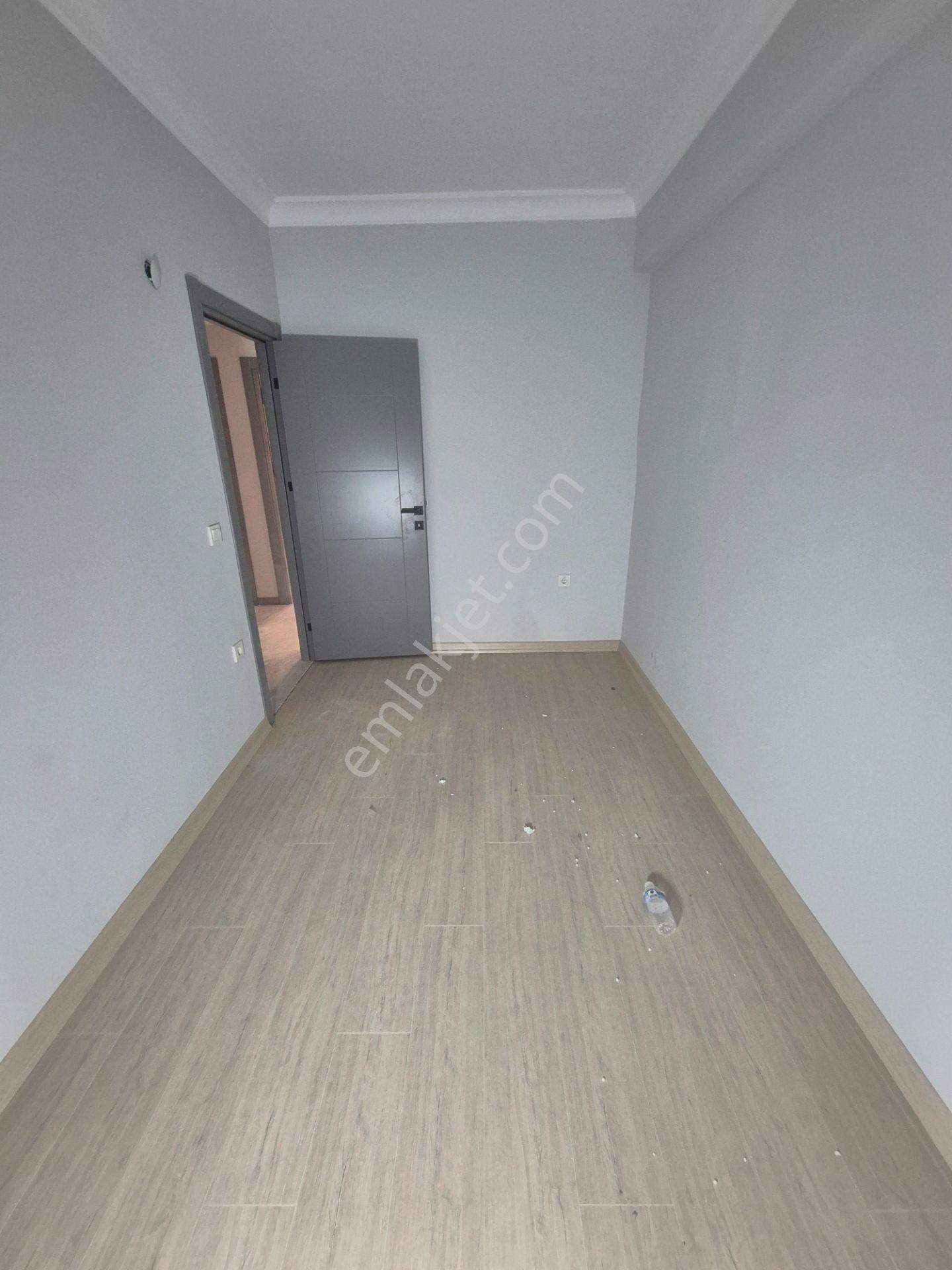 Armaxdan Bağlarbaşında Satılık 2+1 Fırsat Daire - Görsel 20