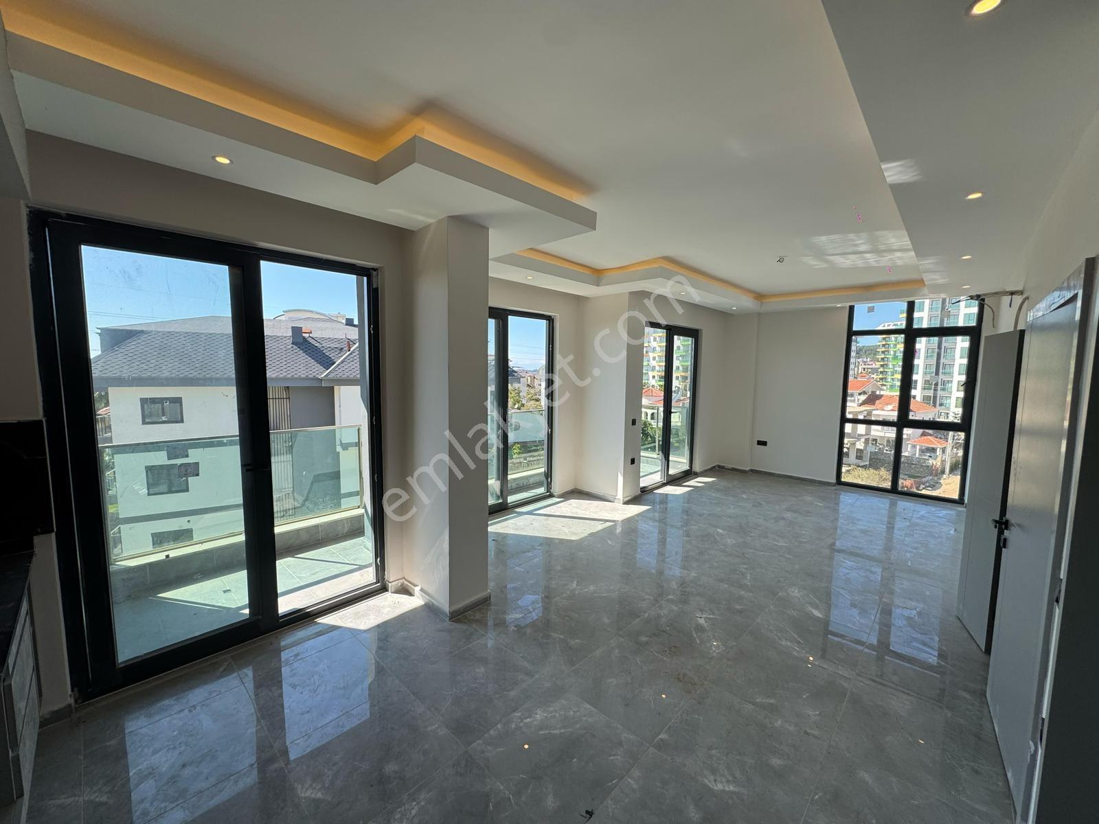 Alanya Avsallar 3+1 Dubleks 160m2 Lüks Aktiviteli Sıfır Binaaaaa - Görsel 14
