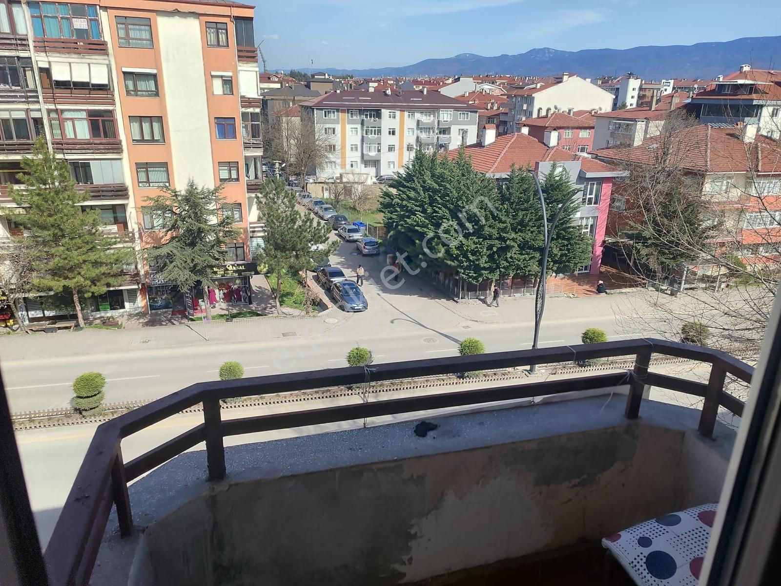 Full Eşyalı 3+1 | 120 M² | 3 Balkonlu | Cadde Üzerinde Daire - Görsel 26