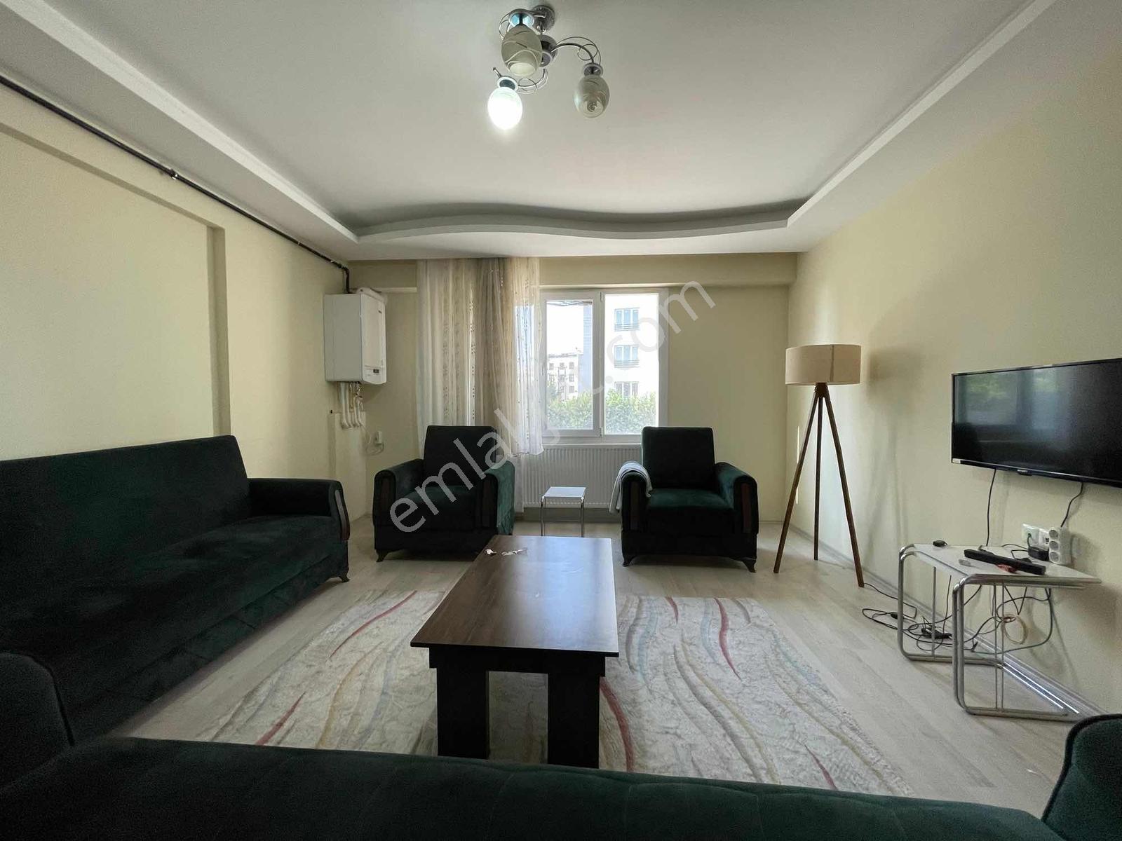Atatürk Mahallesinde Gölet 80 Sitesi Havuzlu Ara Kat Daire - Görsel 2