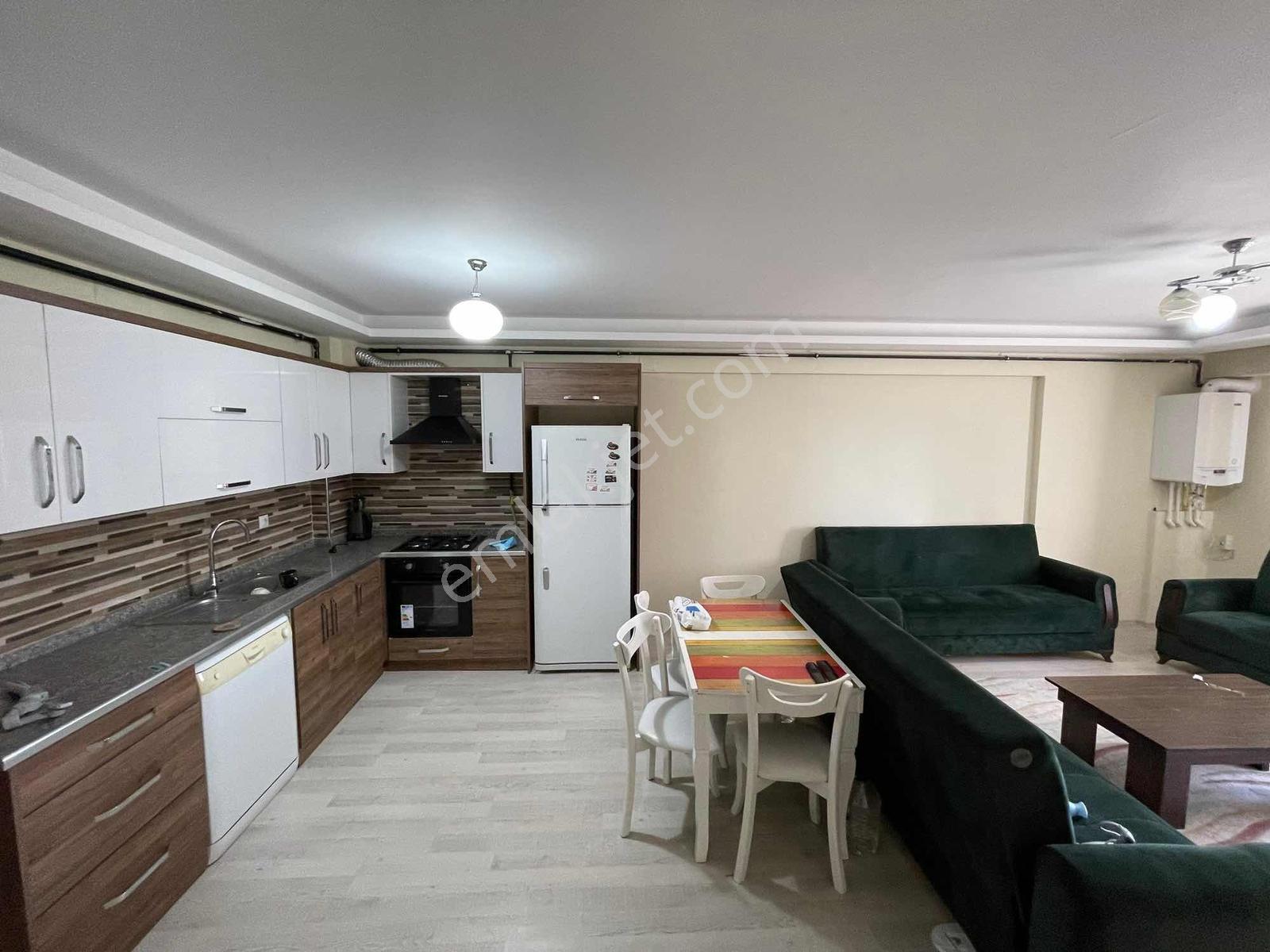 Atatürk Mahallesinde Gölet 80 Sitesi Havuzlu Ara Kat Daire - Görsel 4
